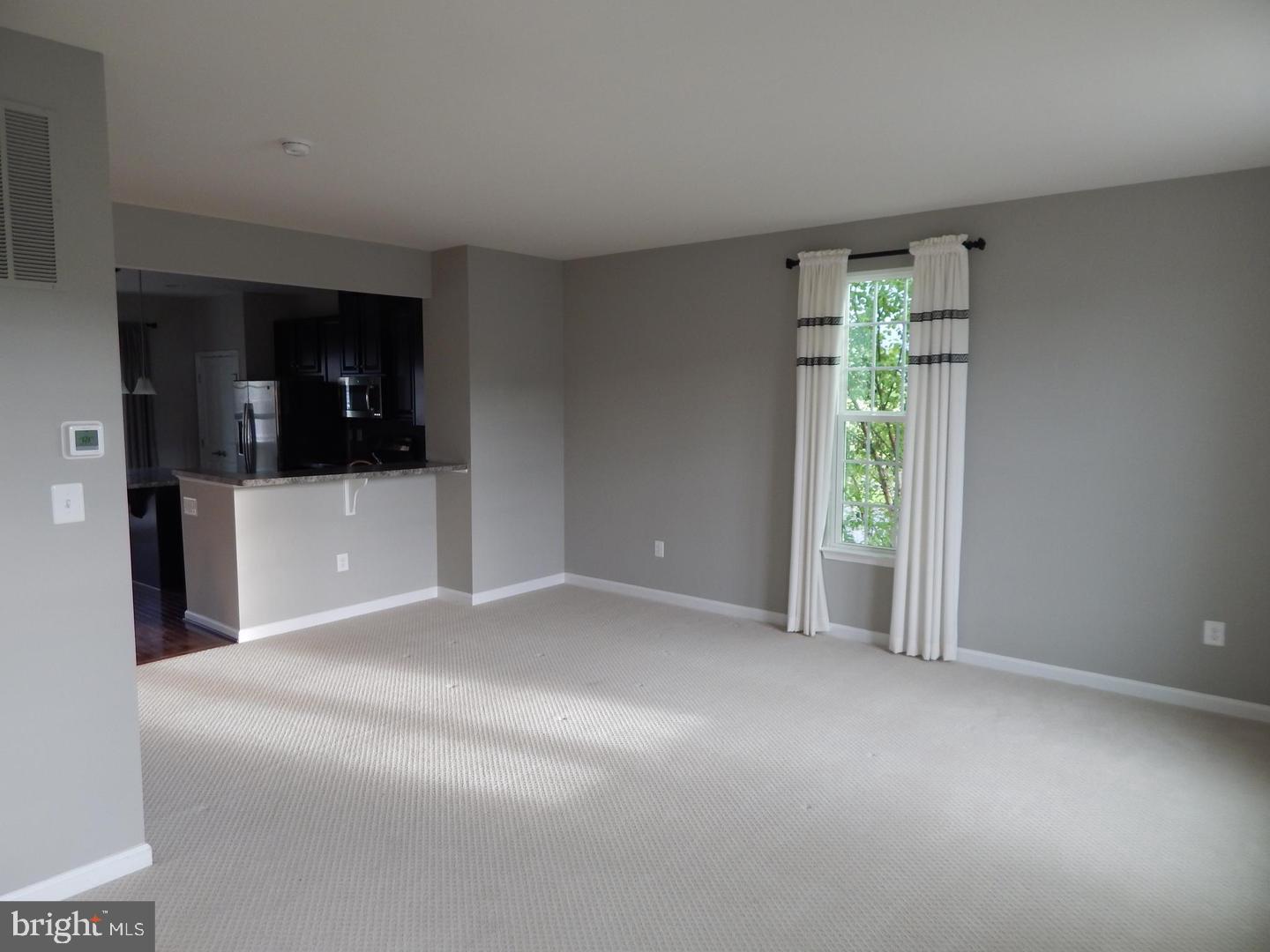 POTOMAC STATION - Residential Lease