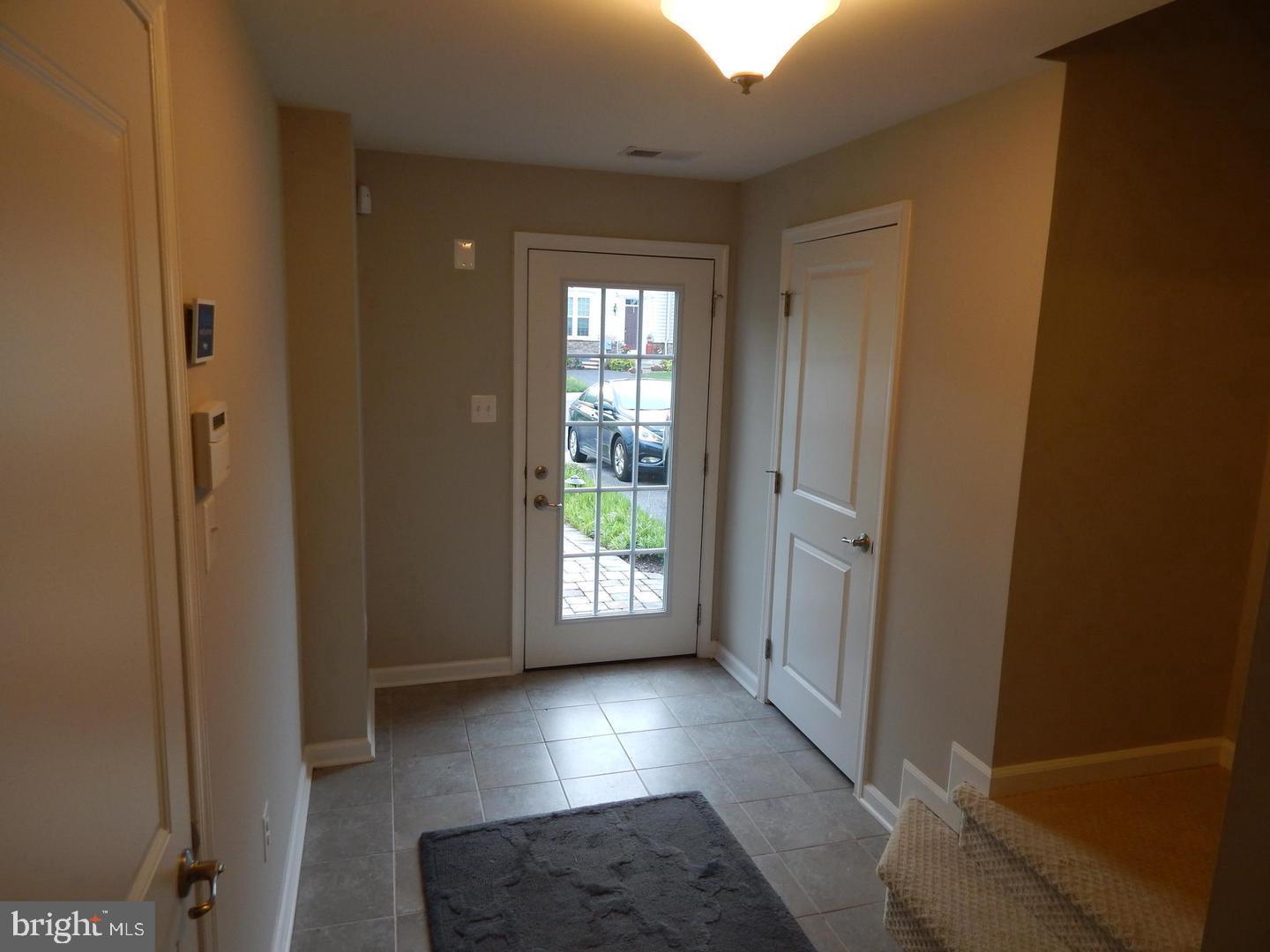 POTOMAC STATION - Residential Lease