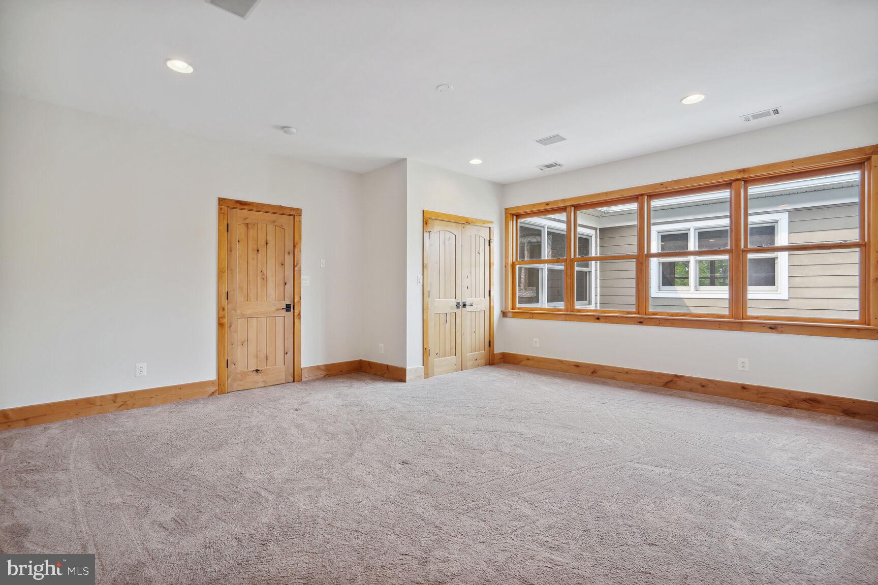 POTOMAC - Residential