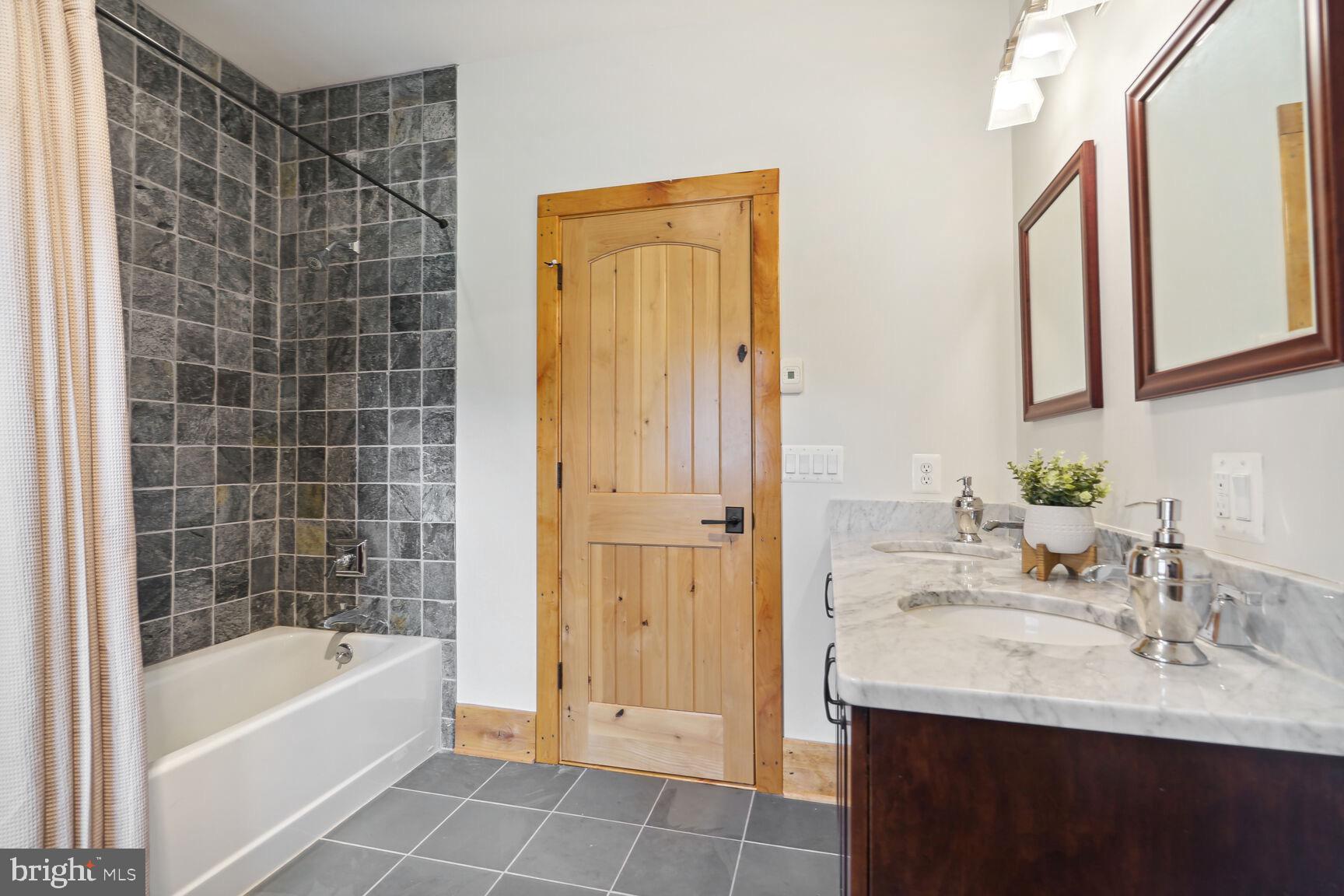 POTOMAC - Residential