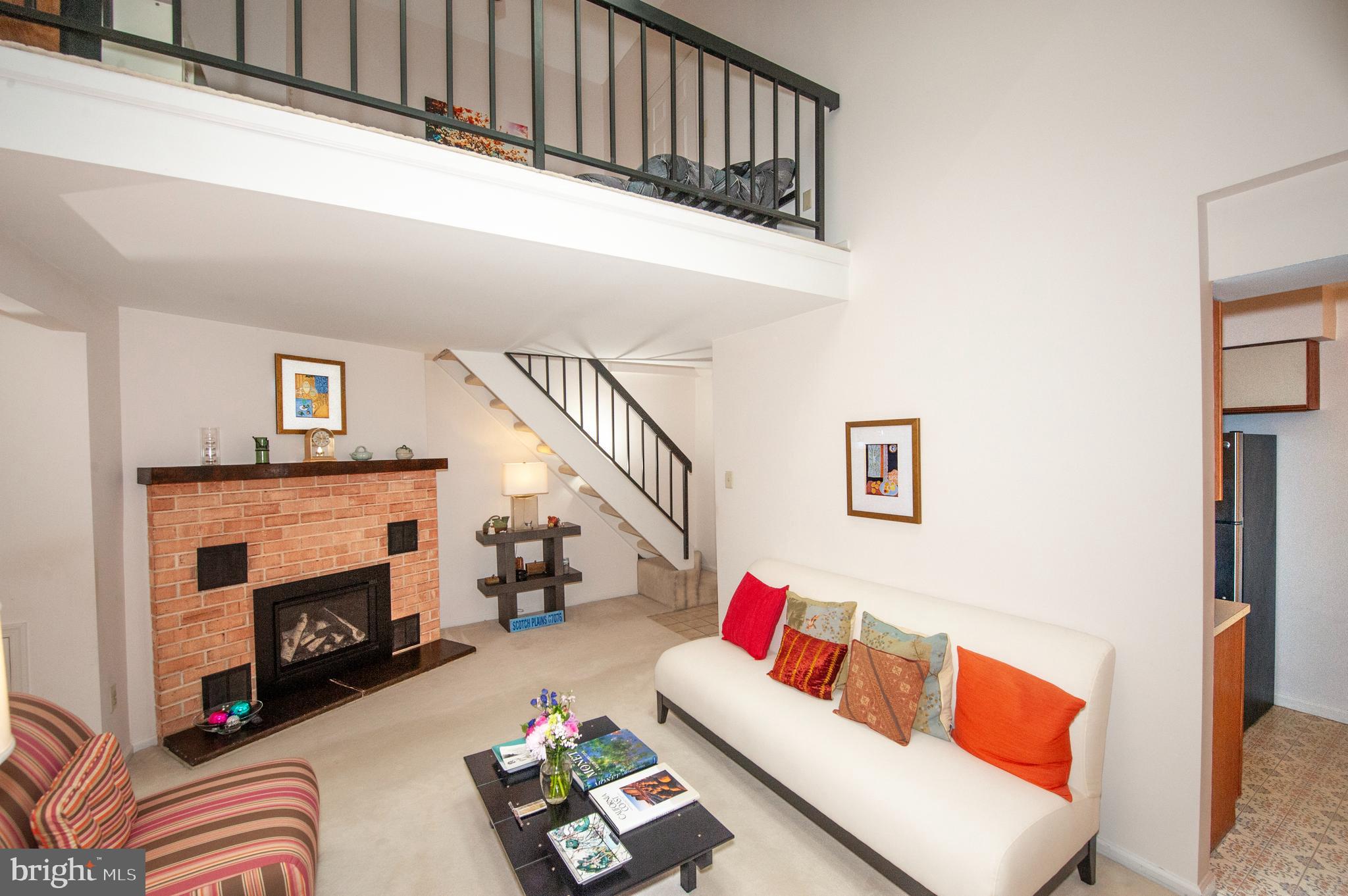 EAGLES RIDGE - Residential