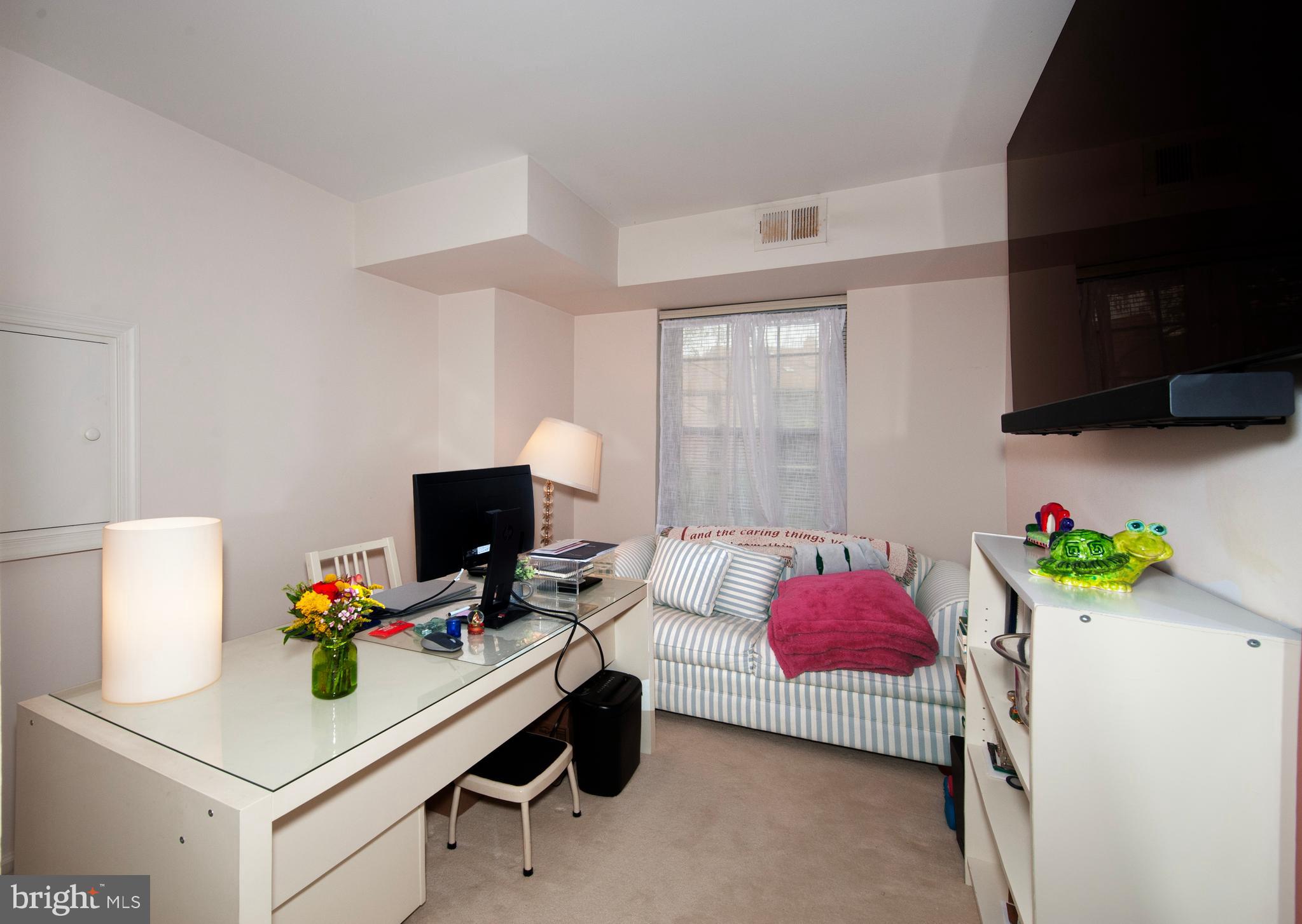 EAGLES RIDGE - Residential