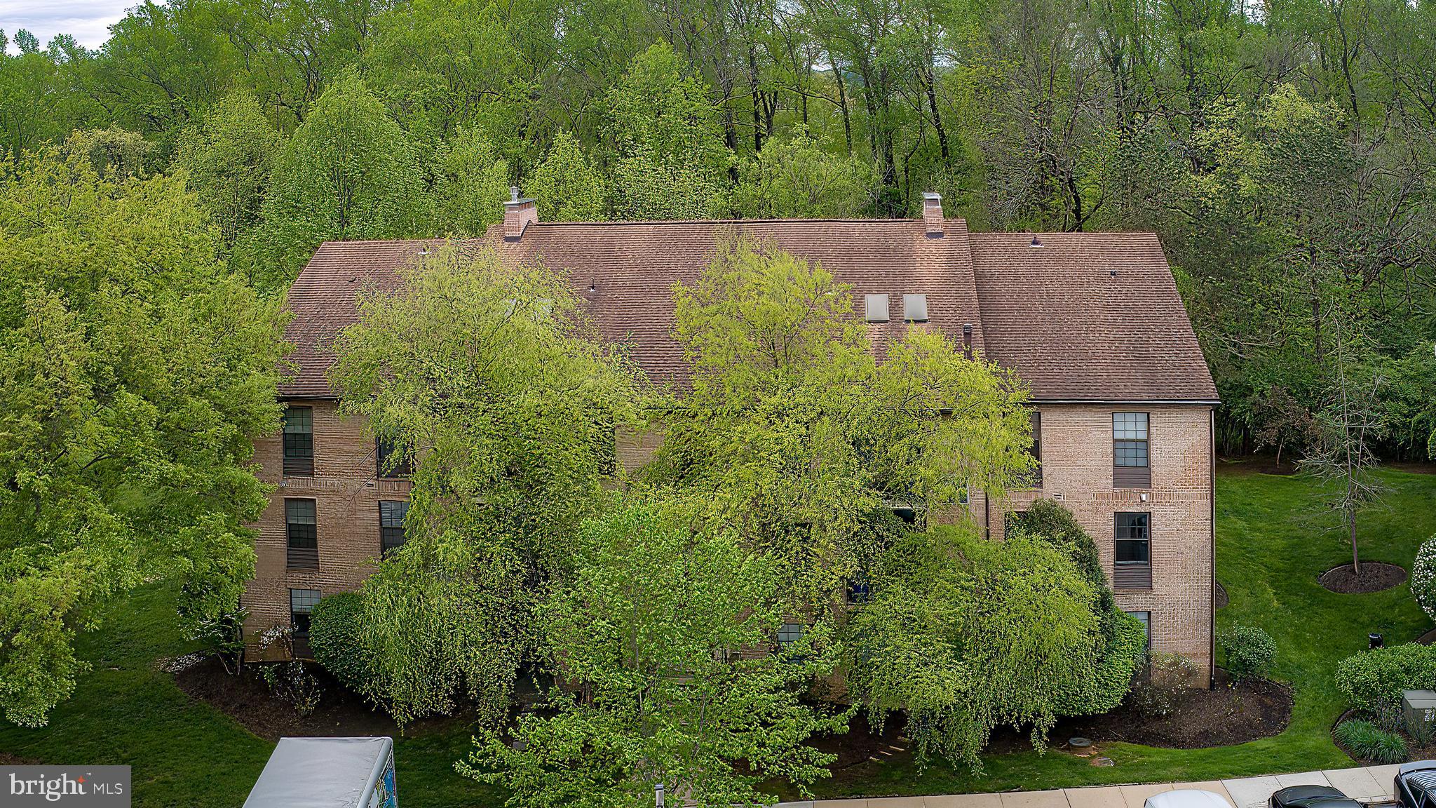 631 WASHINGTON PLACE