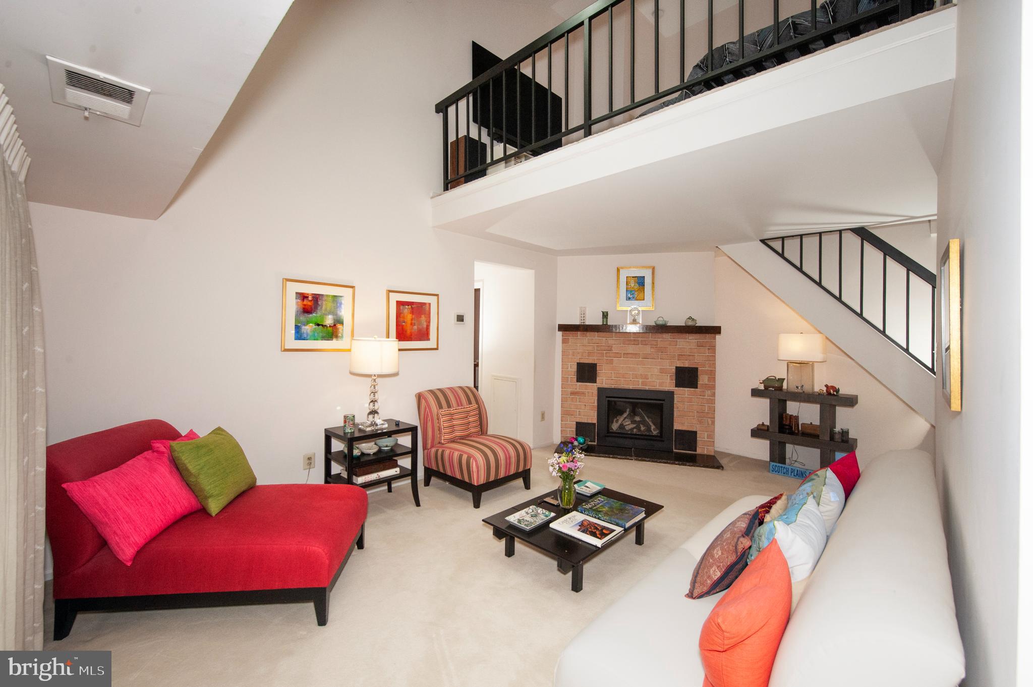 EAGLES RIDGE - Residential