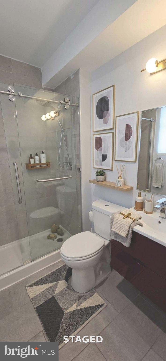 603 E GIRARD AVENUE 3RD FLOOR