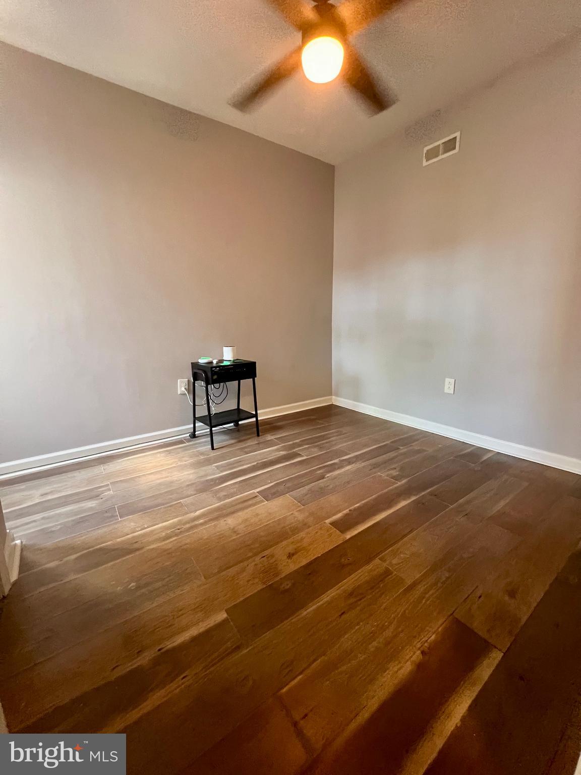 COBBS CREEK - Residential Lease