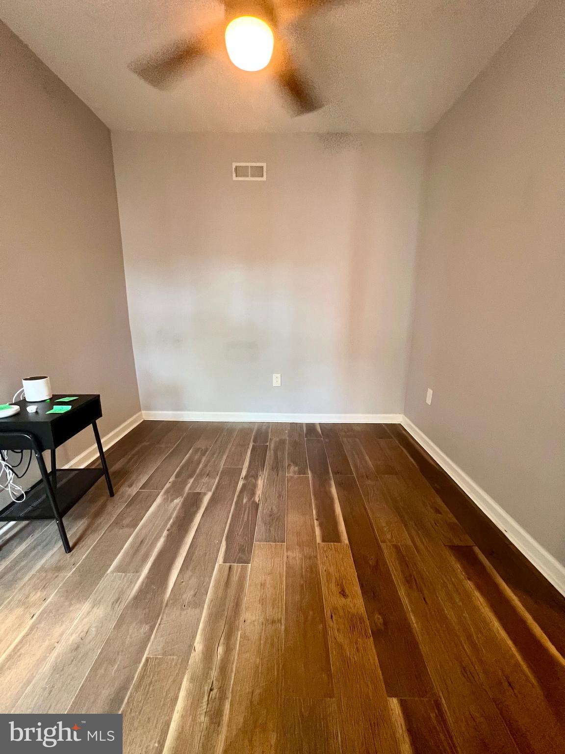 COBBS CREEK - Residential Lease