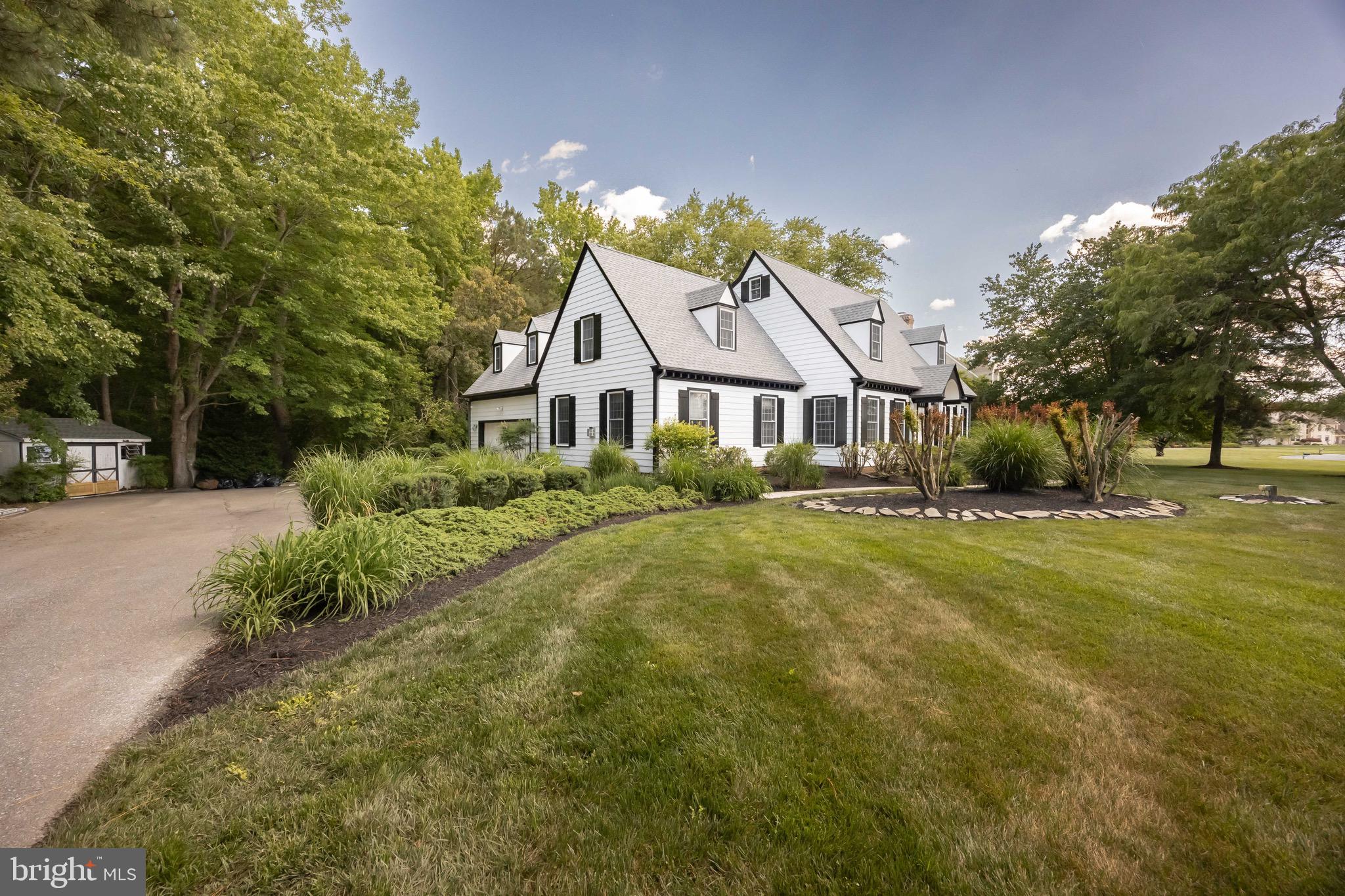 FOXCHASE - Residential