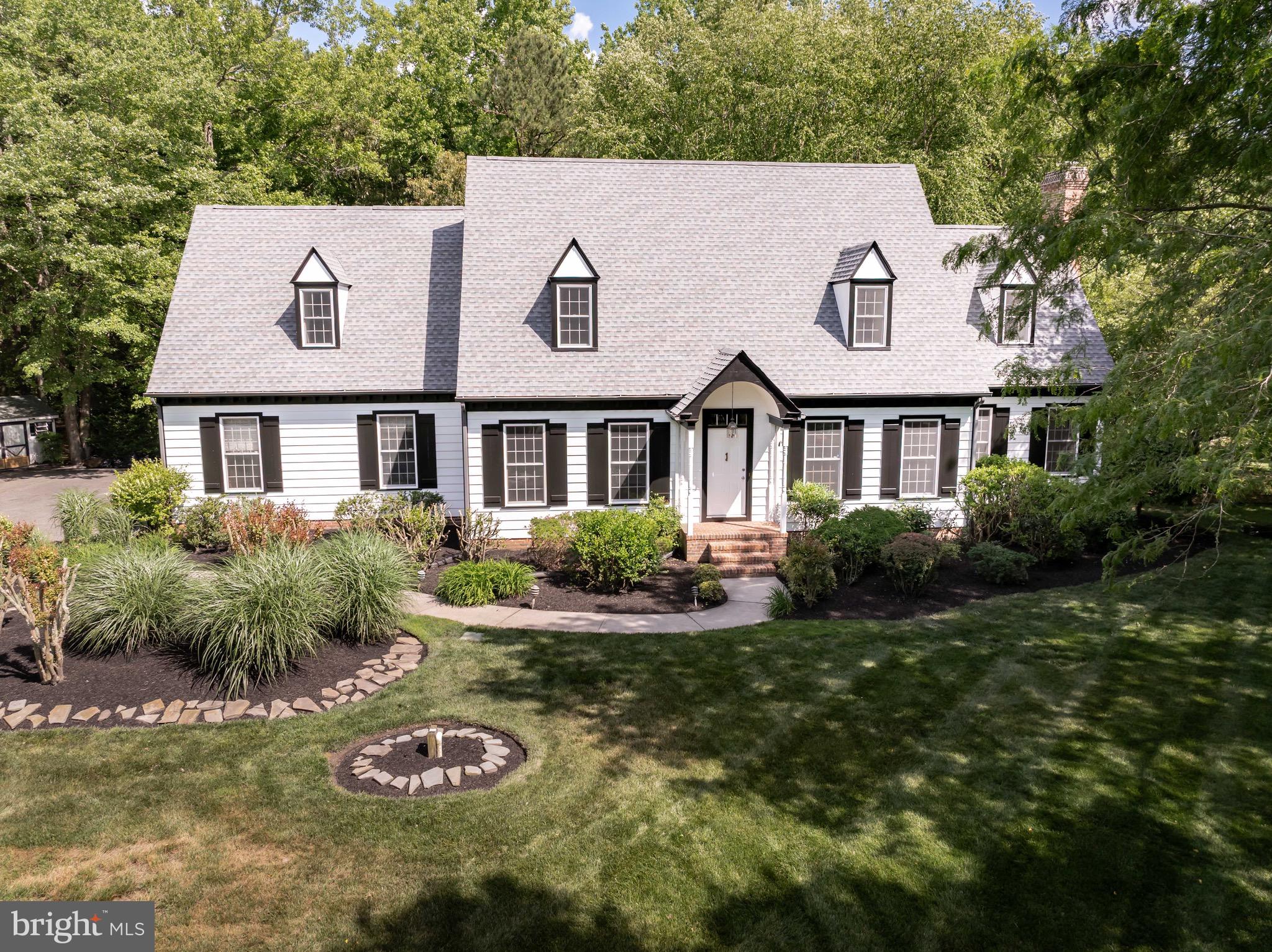 FOXCHASE - Residential