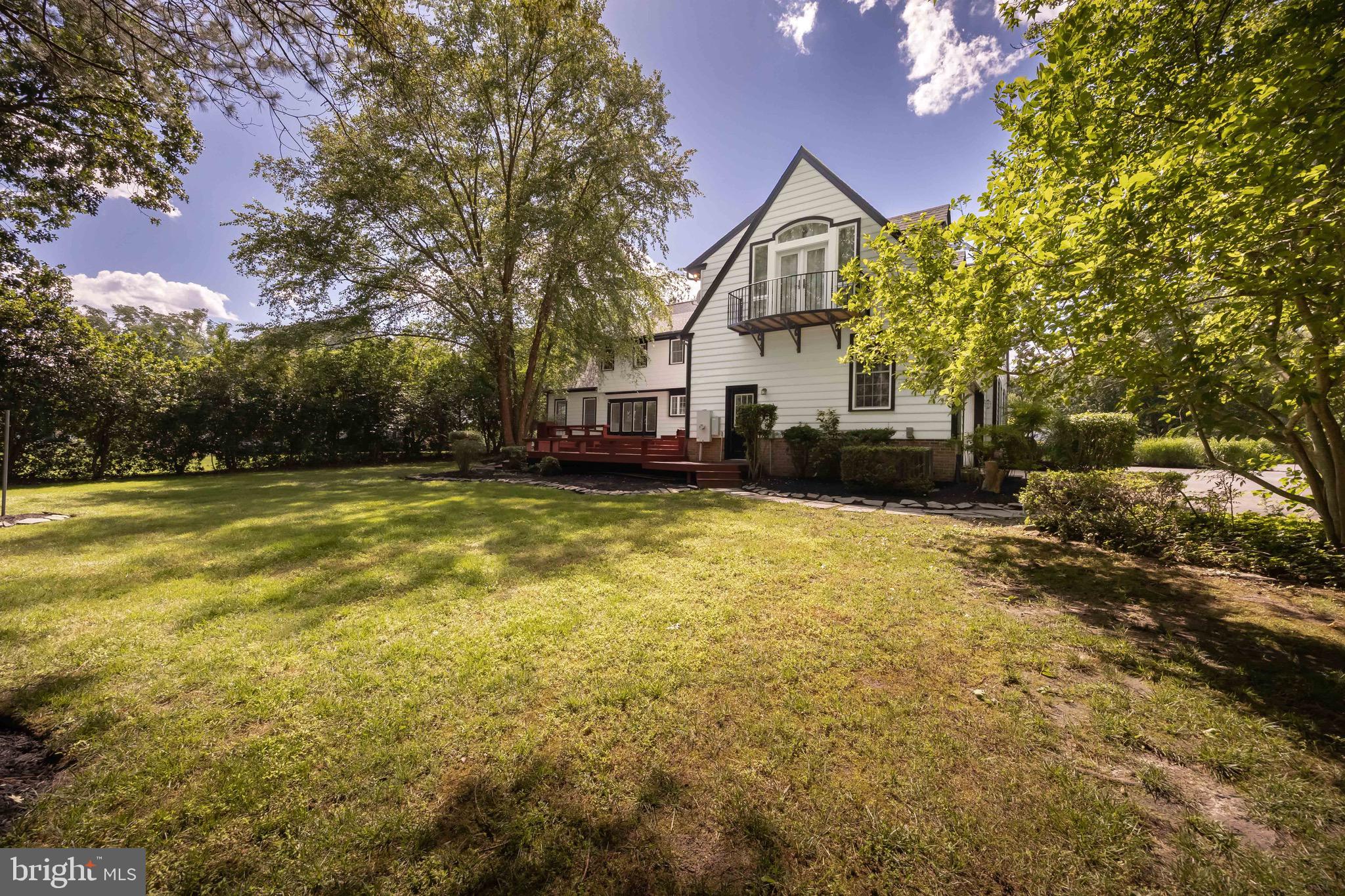 FOXCHASE - Residential
