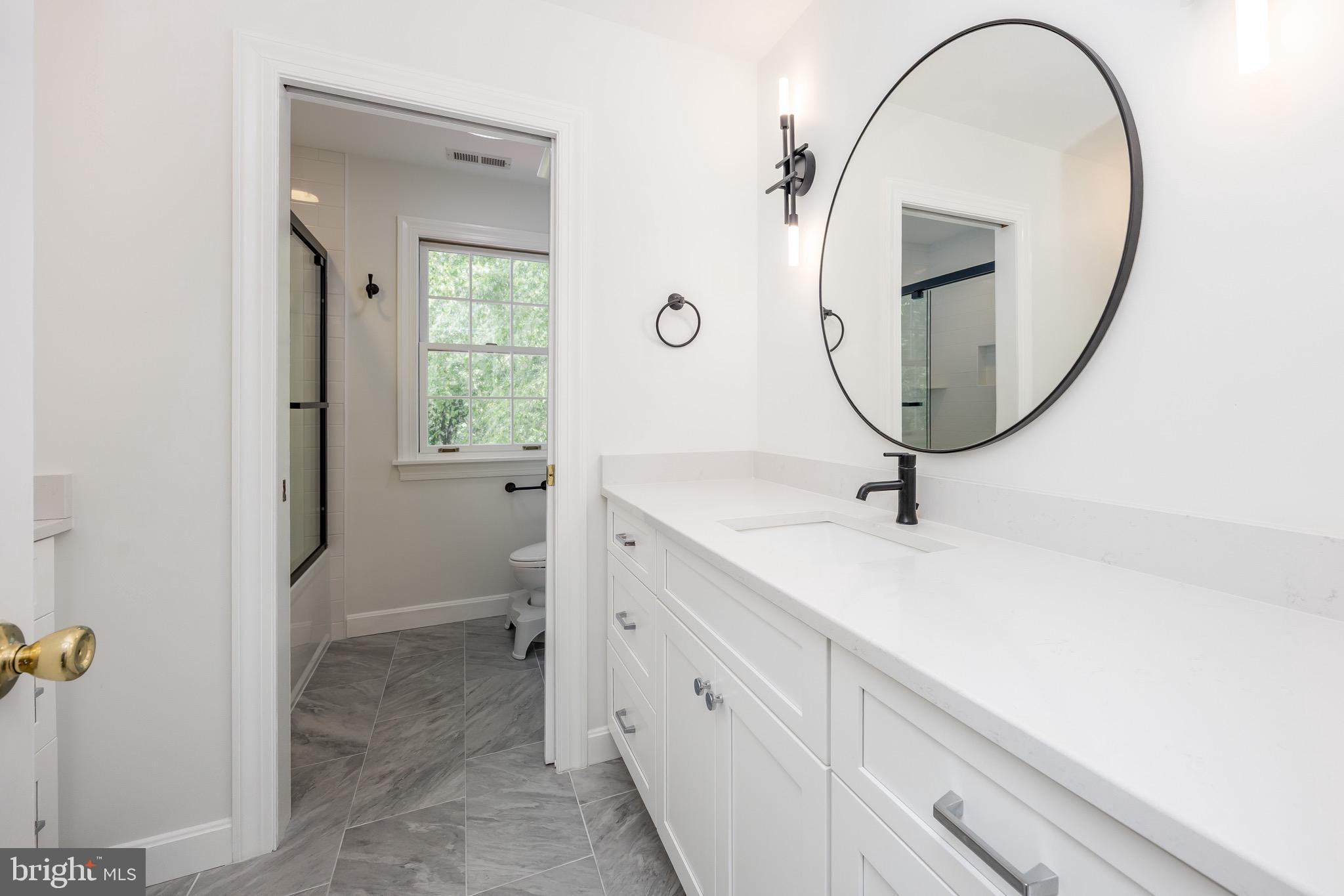 FOXCHASE - Residential
