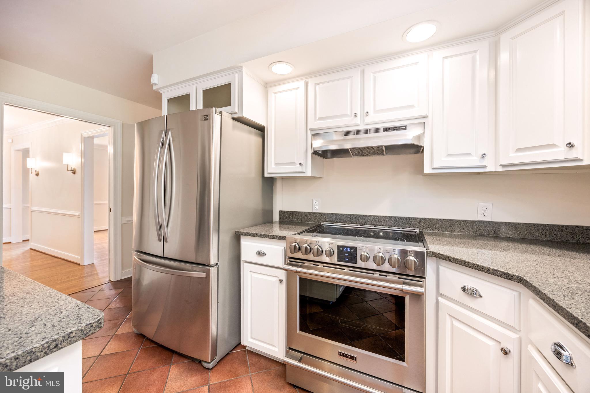 FOXCHASE - Residential