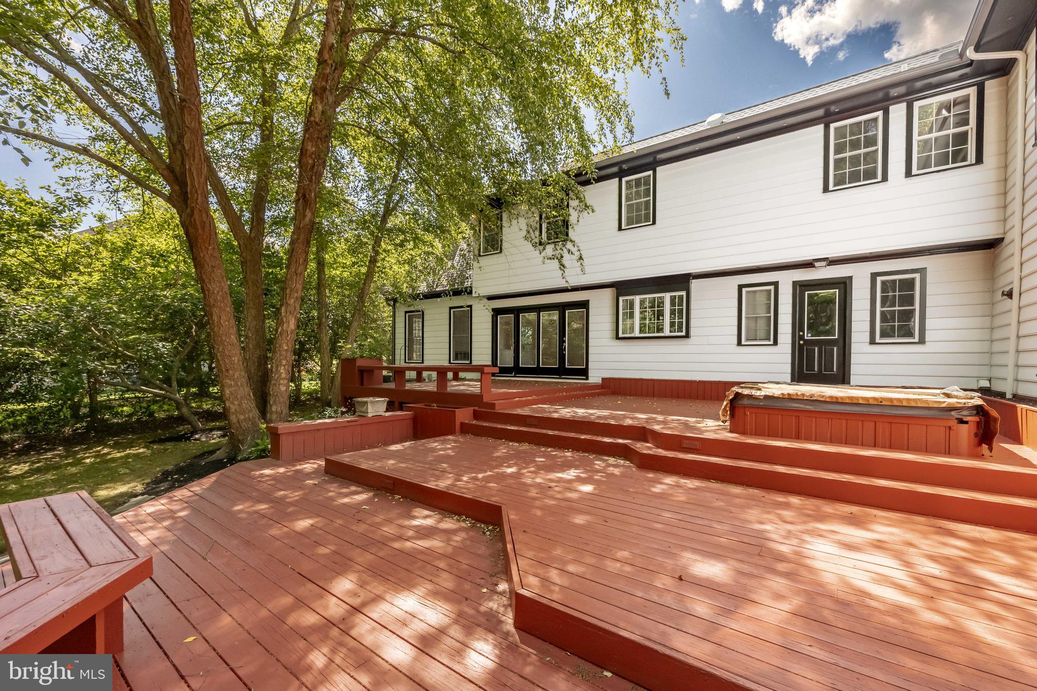 FOXCHASE - Residential