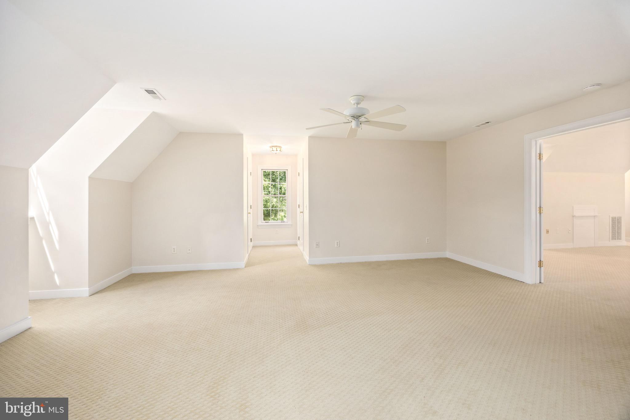 FOXCHASE - Residential