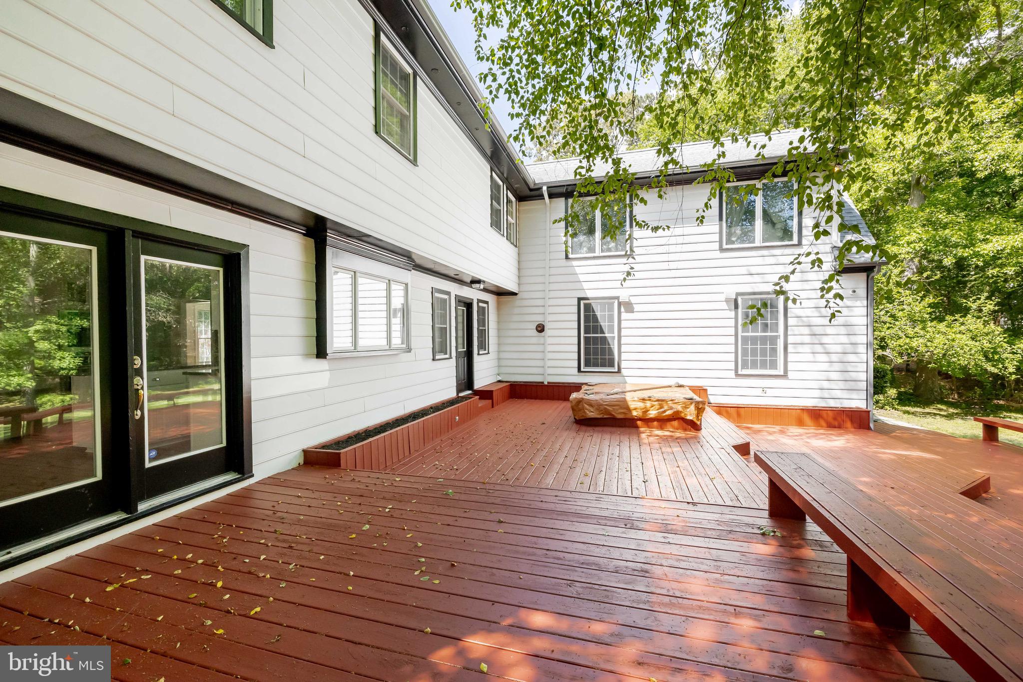 FOXCHASE - Residential