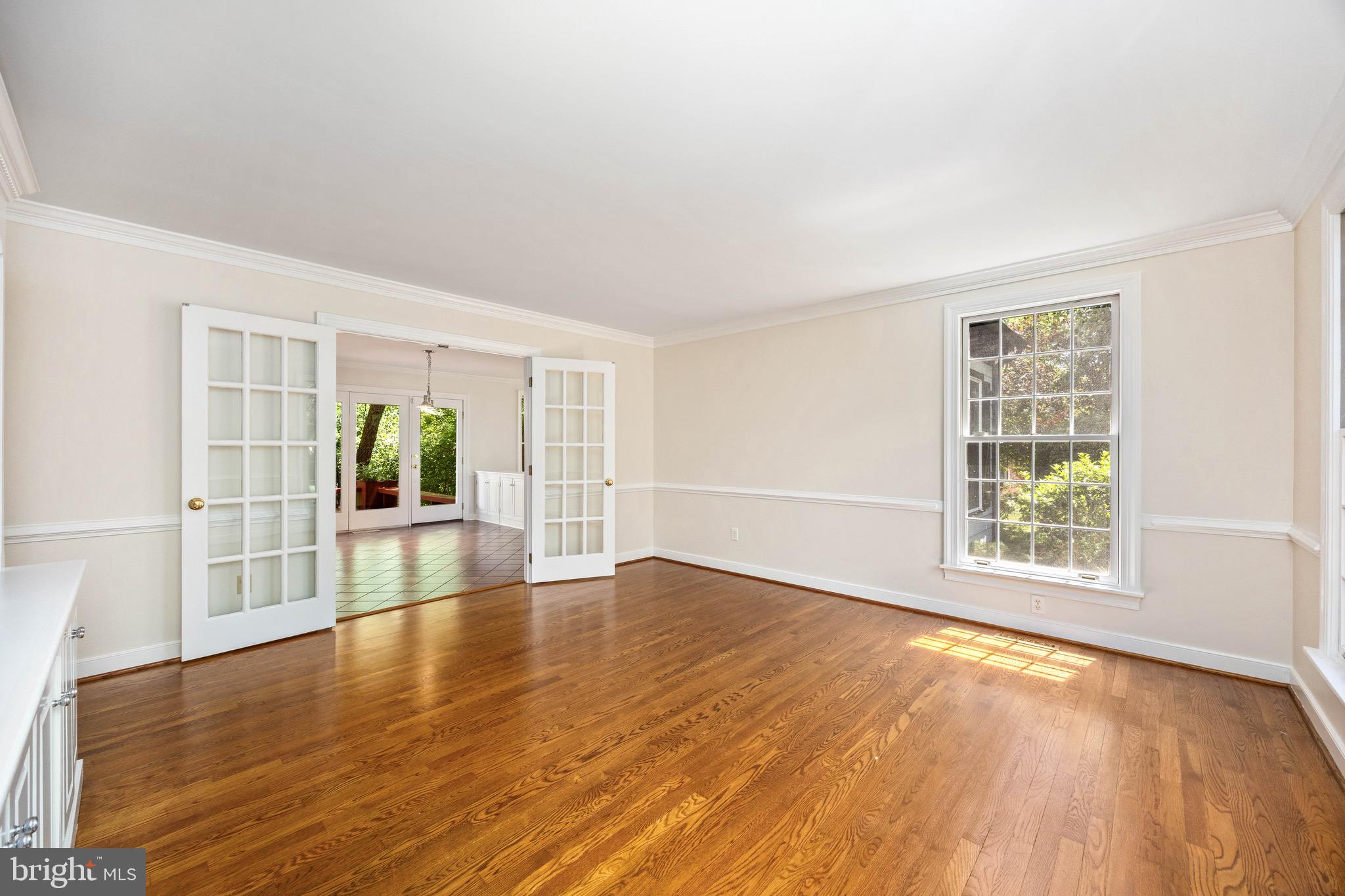 FOXCHASE - Residential
