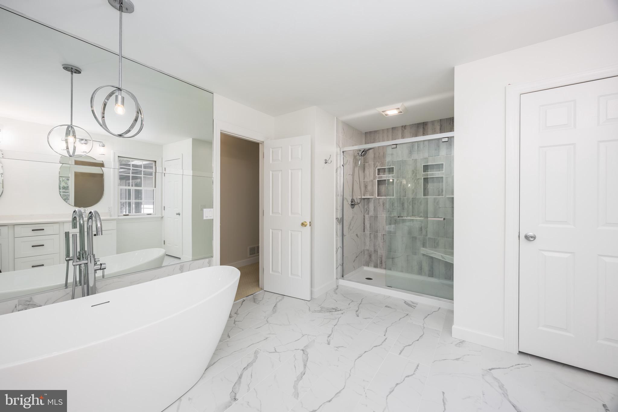 FOXCHASE - Residential