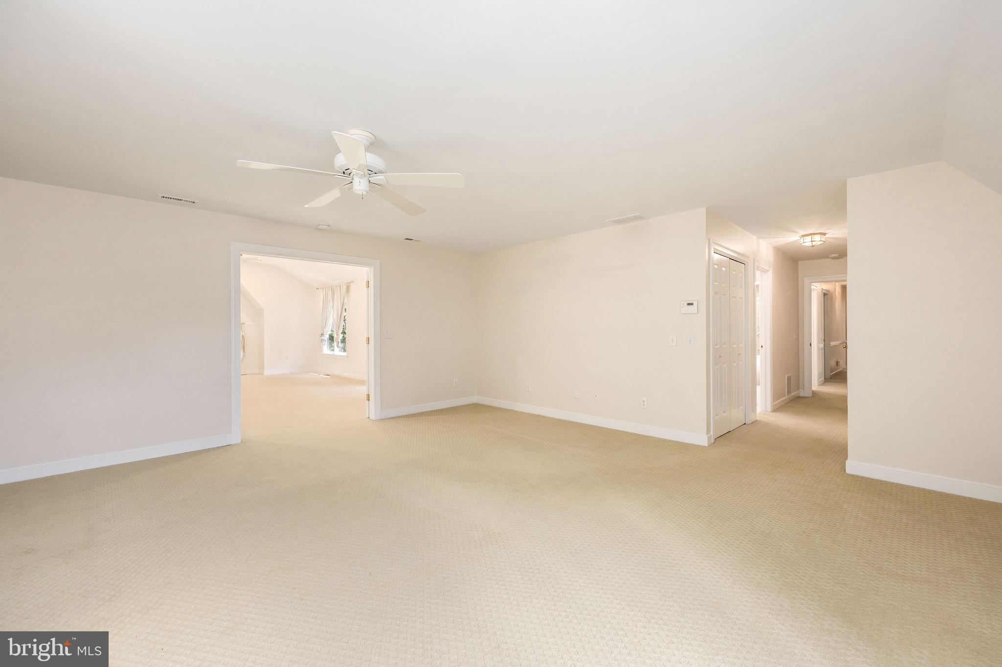 FOXCHASE - Residential