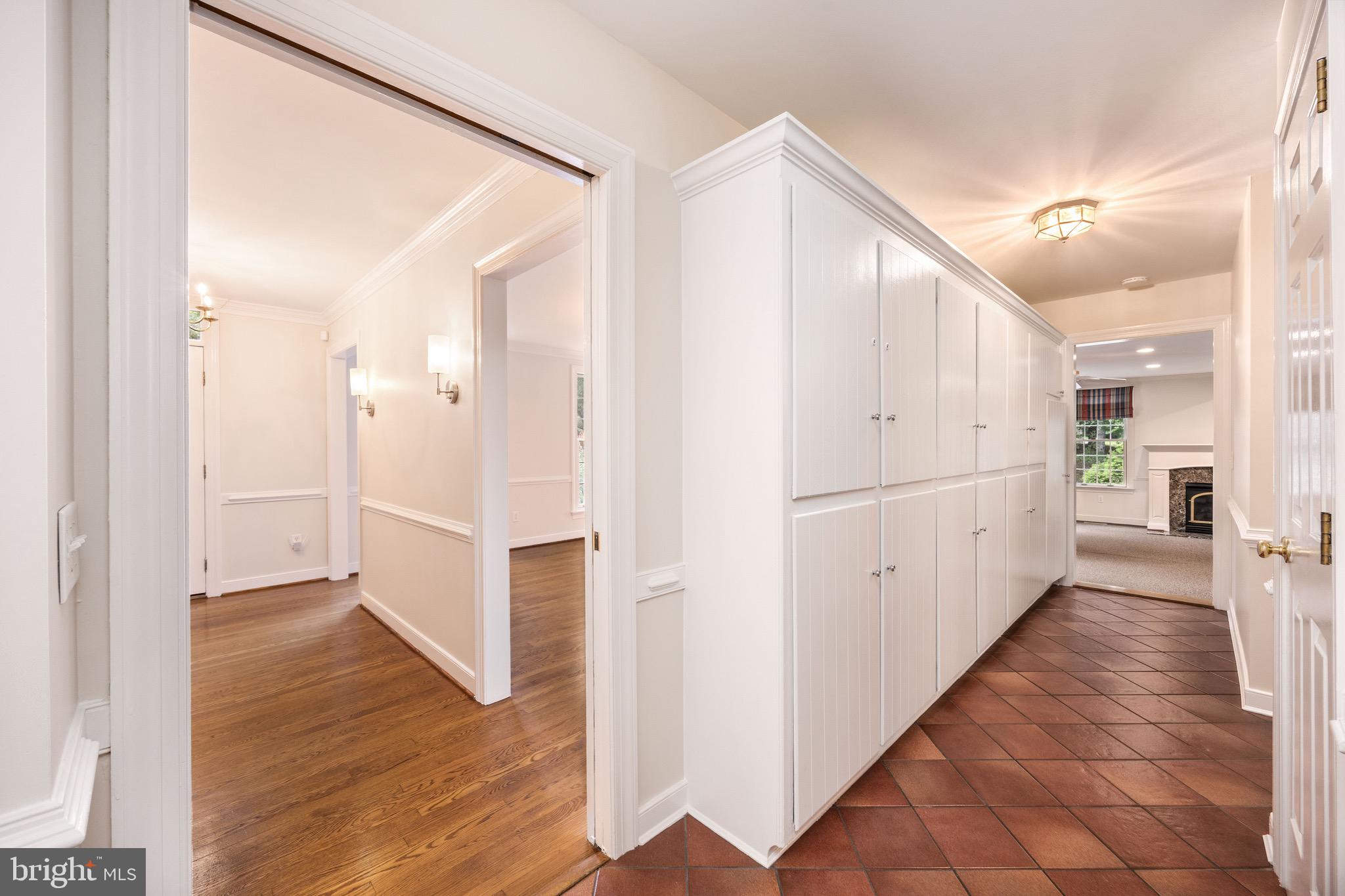 FOXCHASE - Residential