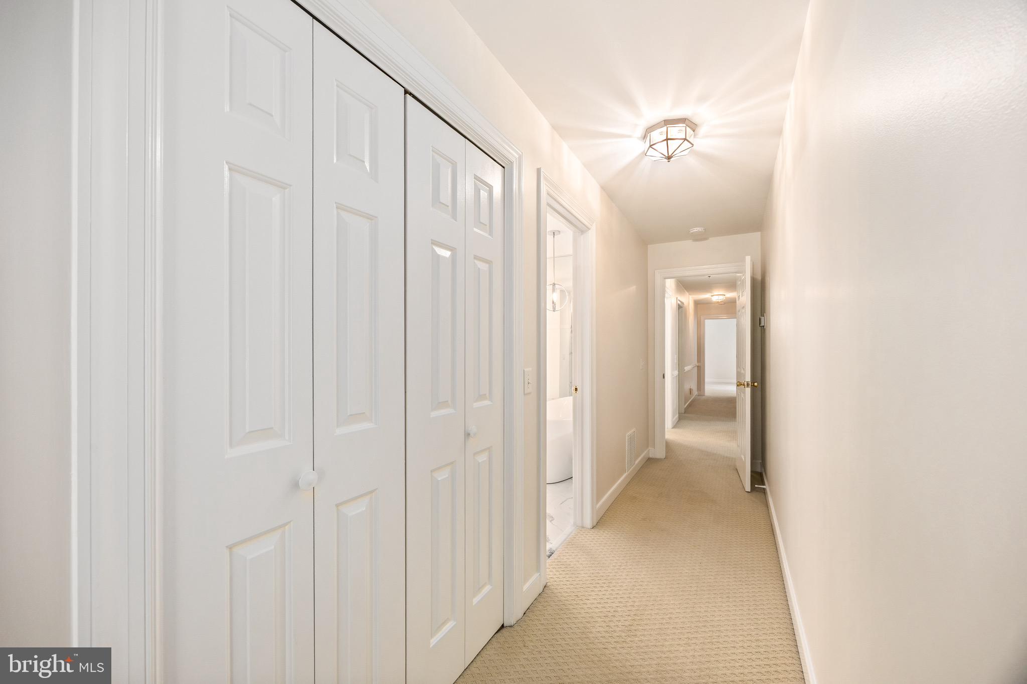 FOXCHASE - Residential