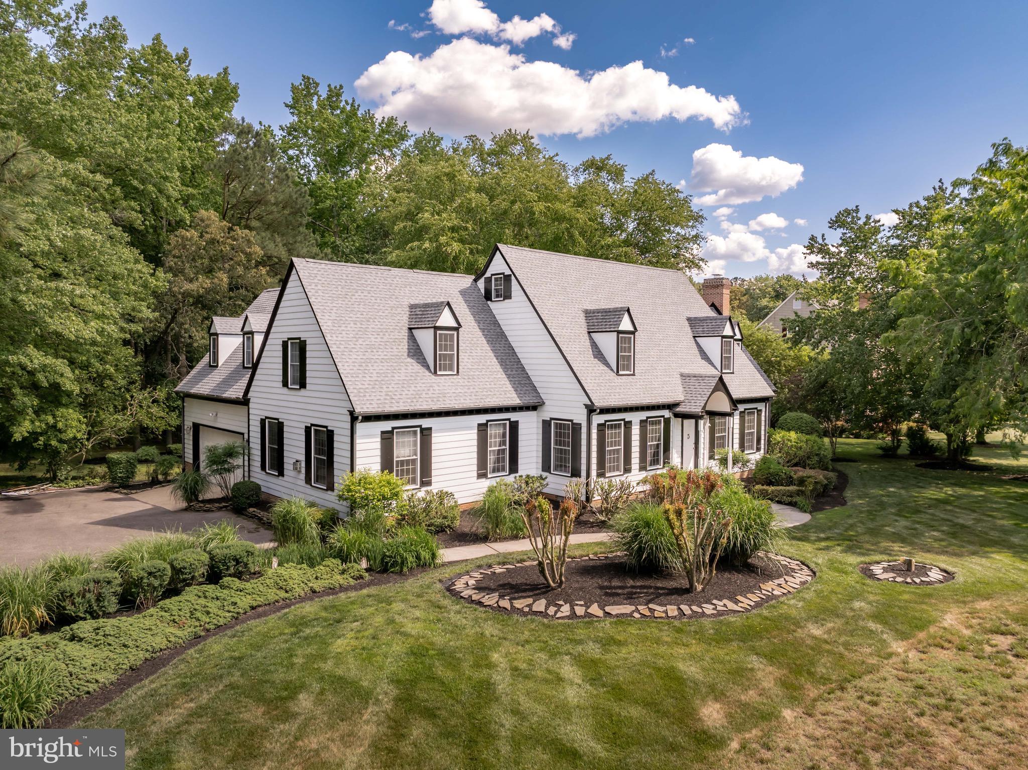 FOXCHASE - Residential
