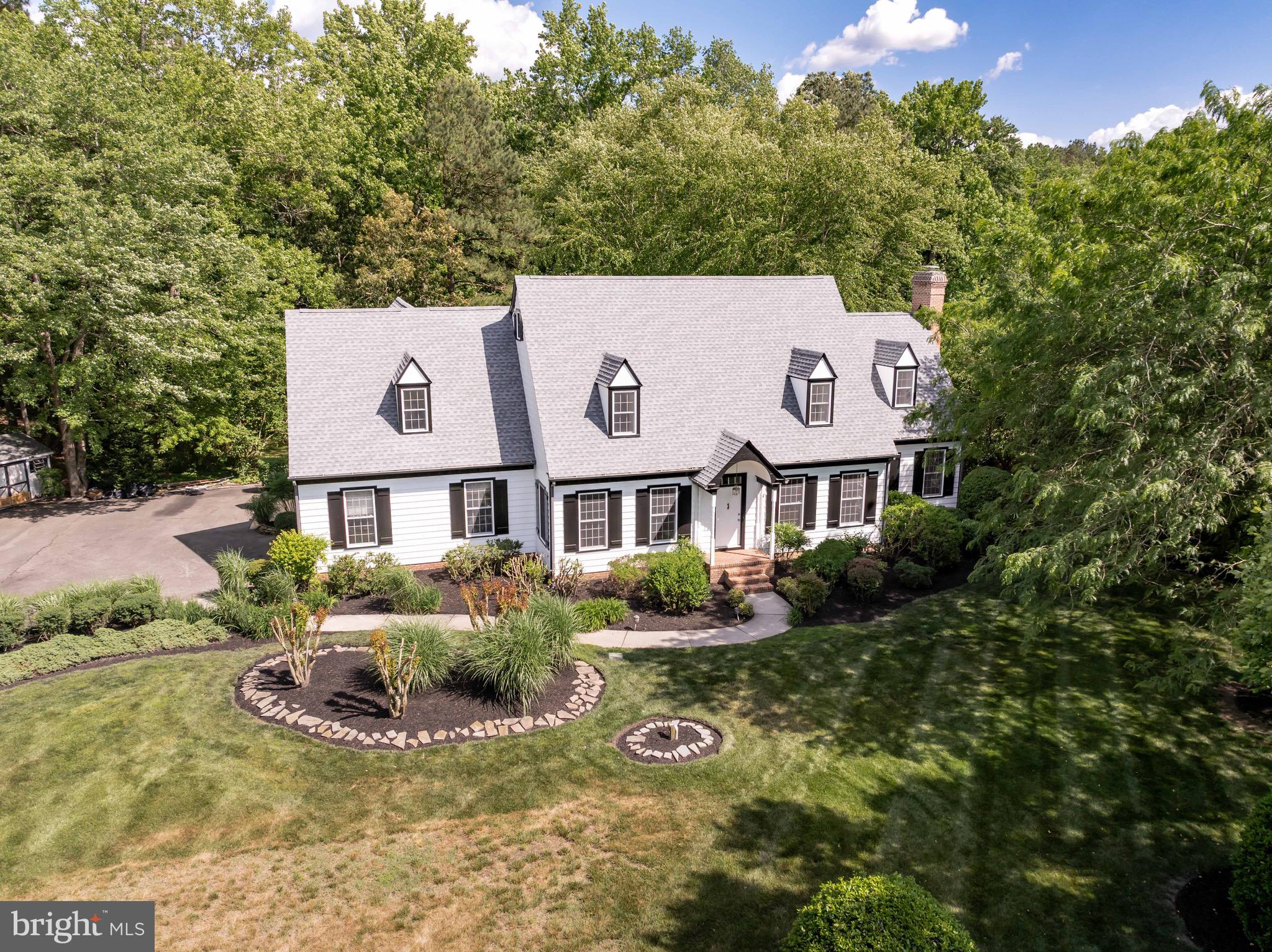 FOXCHASE - Residential