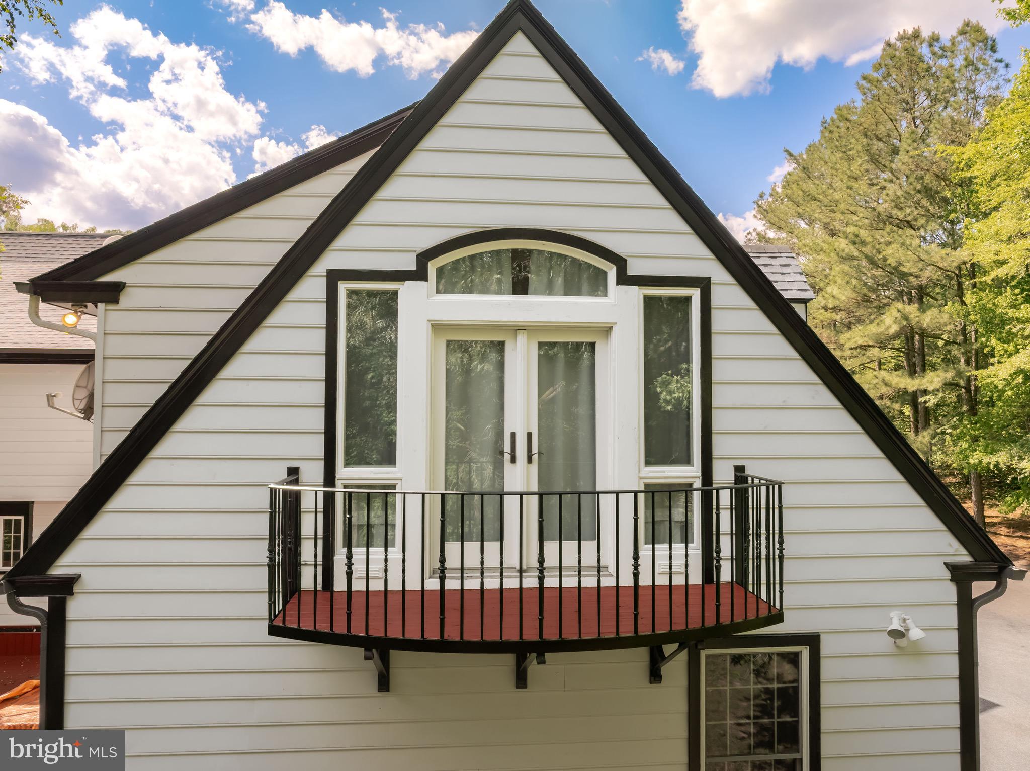 FOXCHASE - Residential
