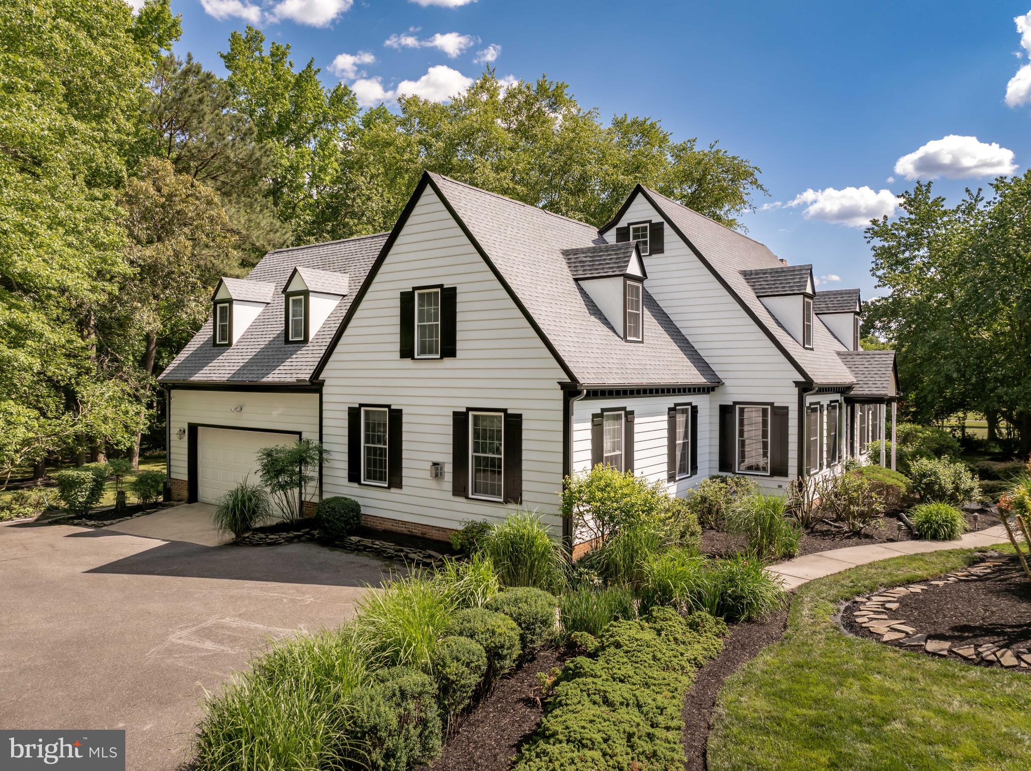 FOXCHASE - Residential