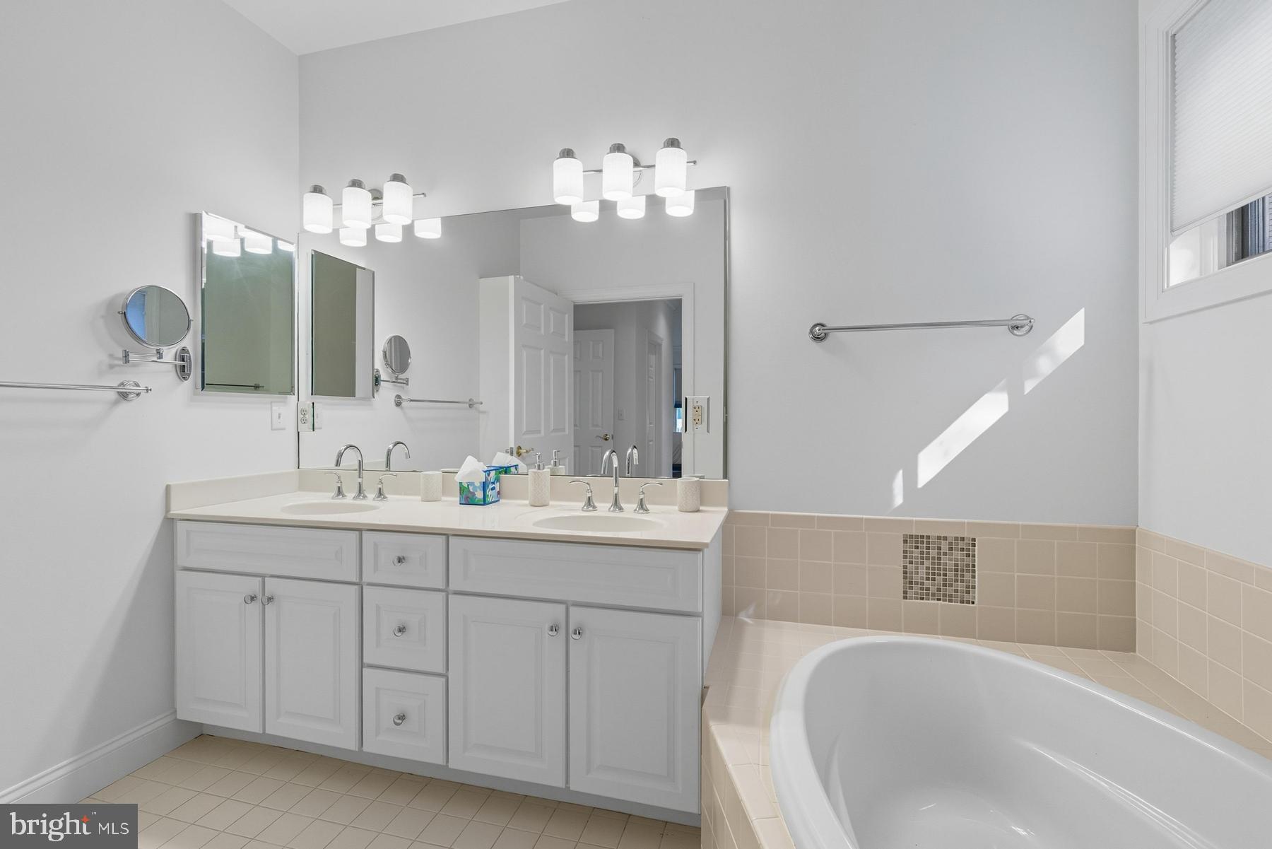 COOKE'S HOPE - Residential