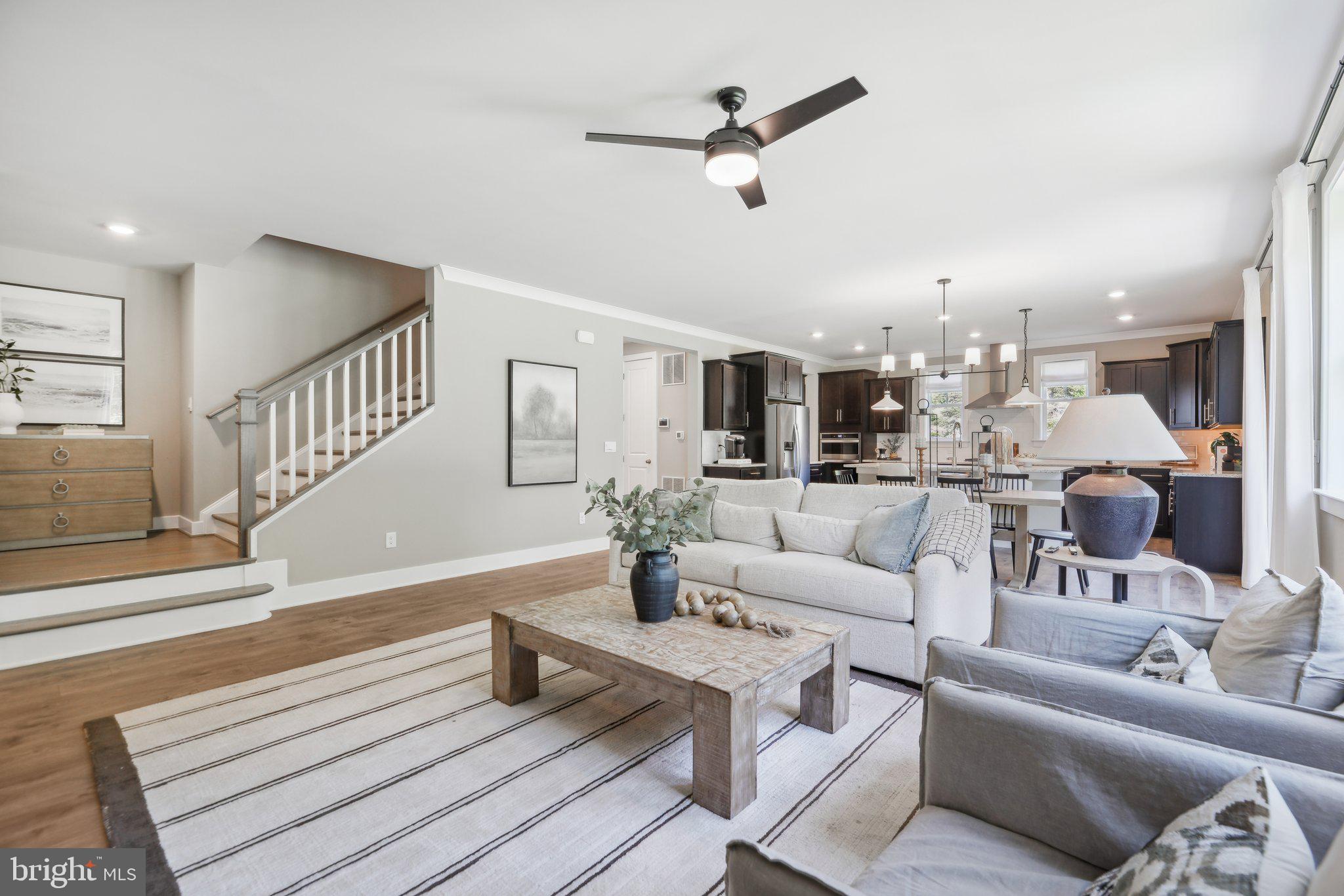 7844 HOLSTON LANE