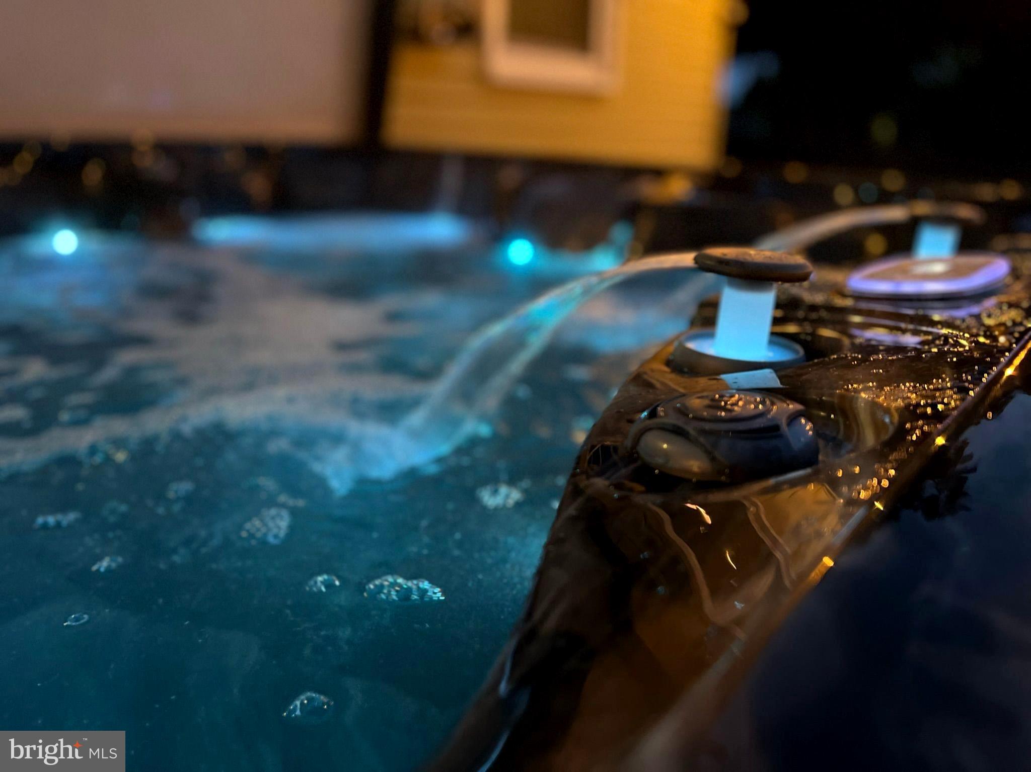 FOUNTAINDALE SOUTH - Residential