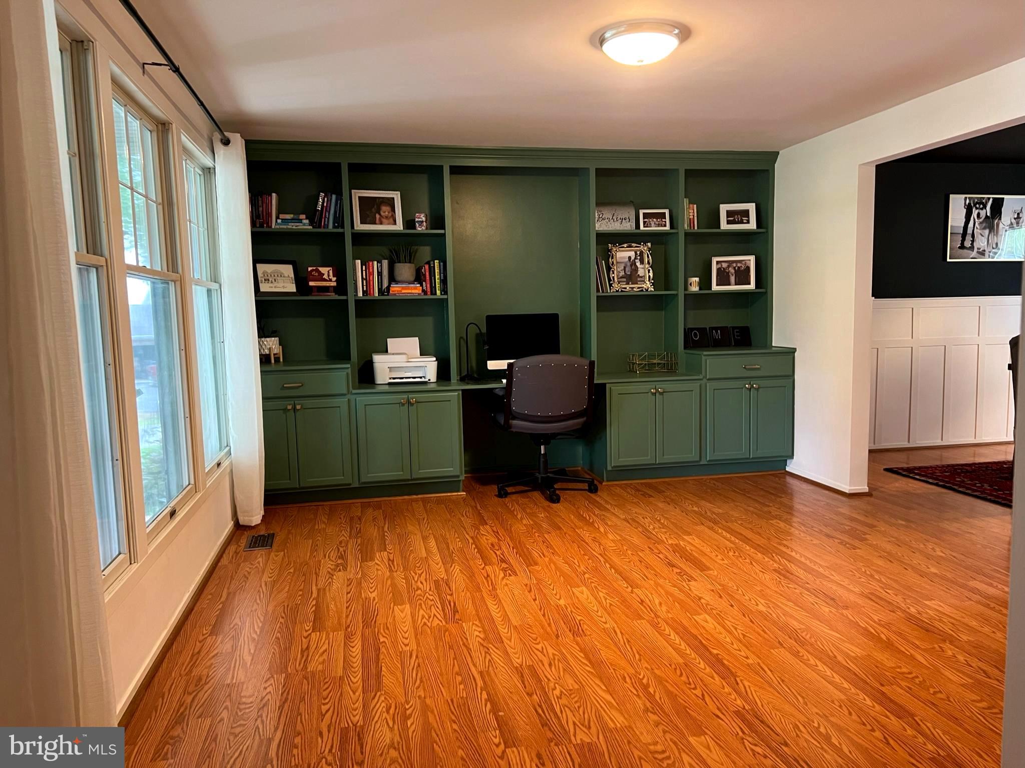 FOUNTAINDALE SOUTH - Residential