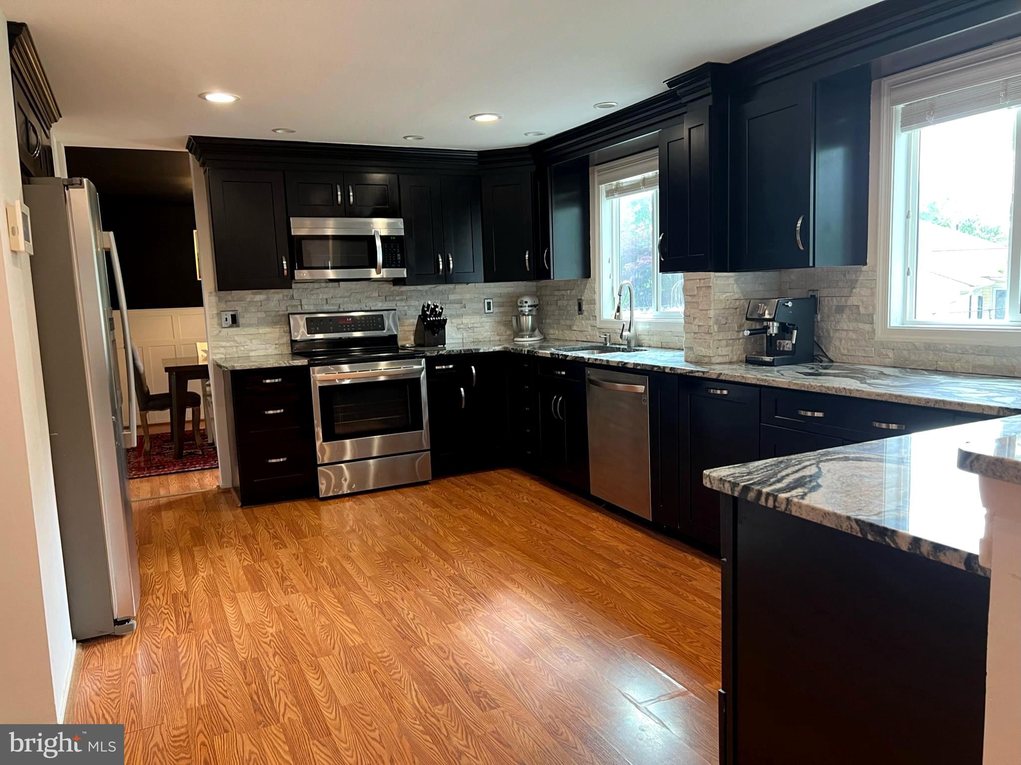 FOUNTAINDALE SOUTH - Residential