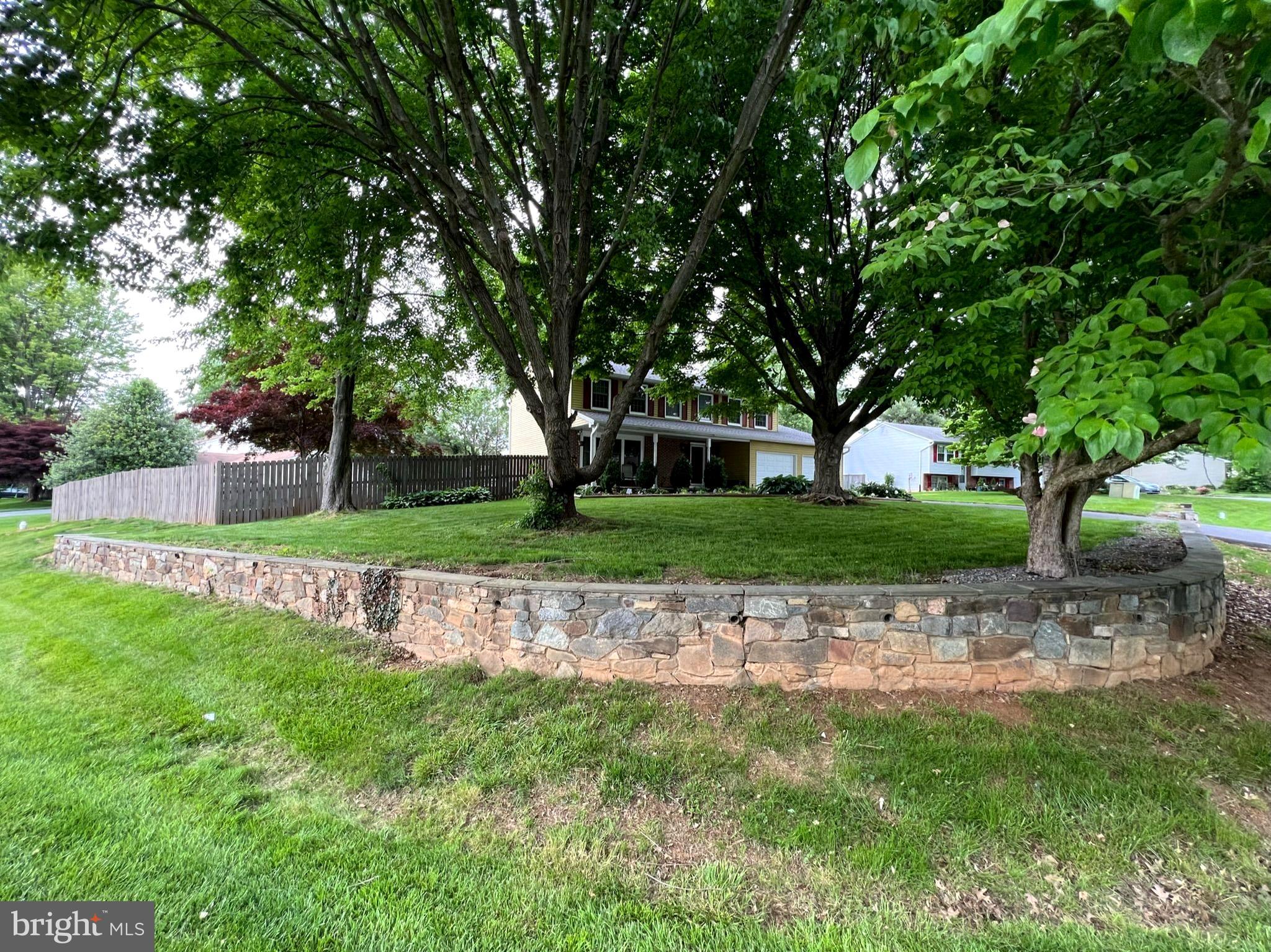 FOUNTAINDALE SOUTH - Residential