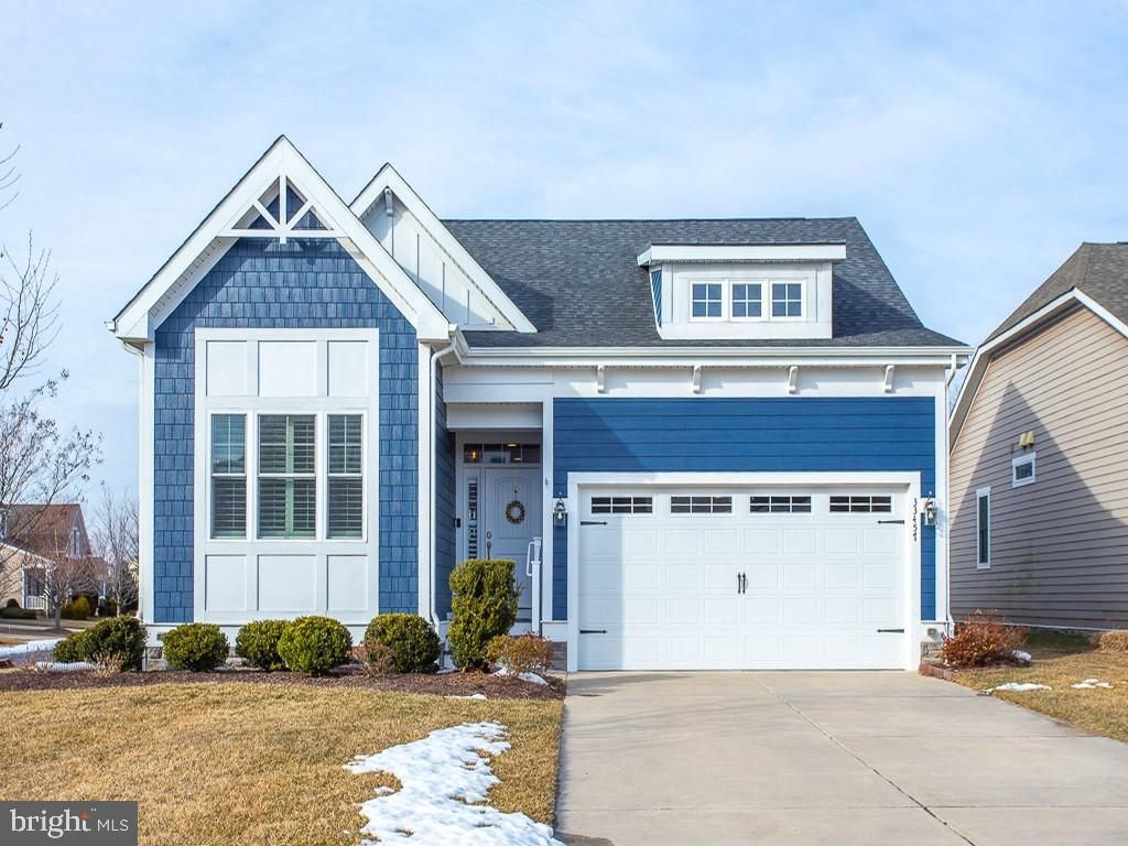 Photo of 33457 Marina Bay Circle #4, MILLSBORO, DE 19966 (MLS # DESU2106570)