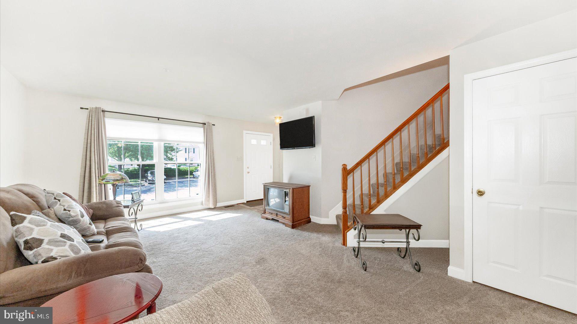 5605 ROCKLEDGE COURT