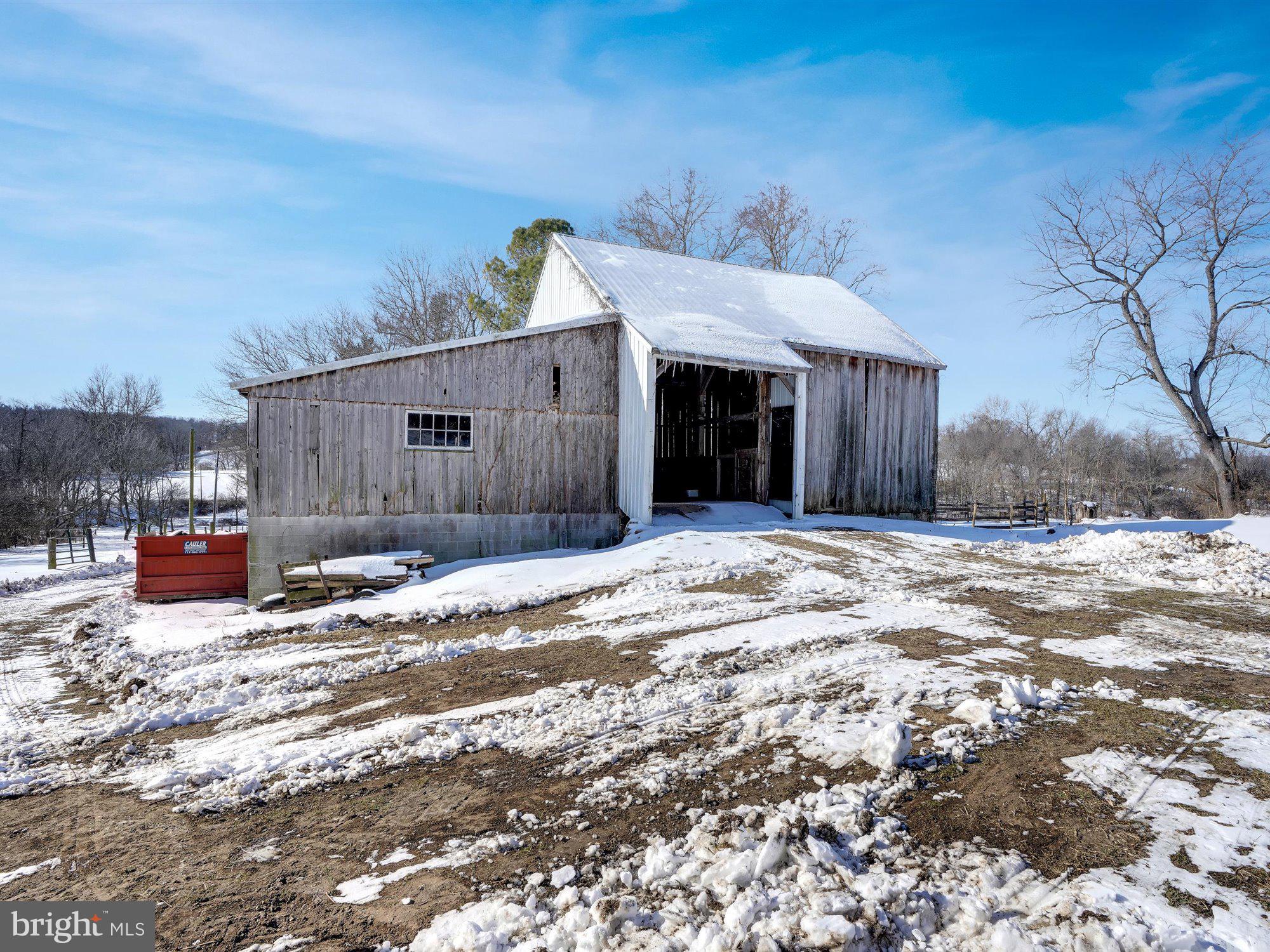 WAKEFIELD - Residential