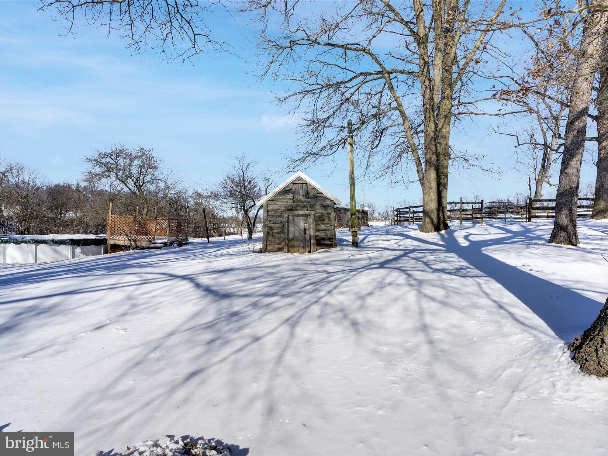 WAKEFIELD - Residential