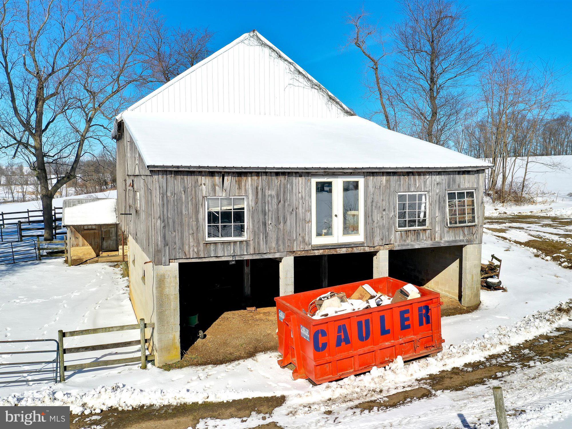 WAKEFIELD - Residential