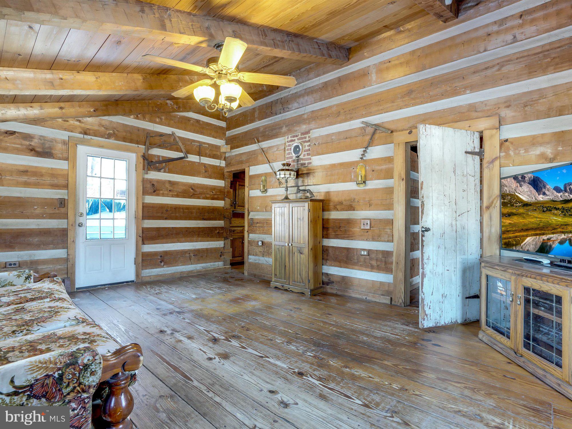 WAKEFIELD - Residential