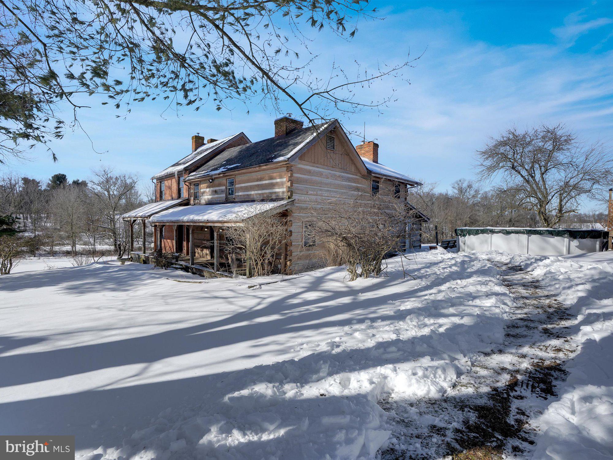 WAKEFIELD - Residential