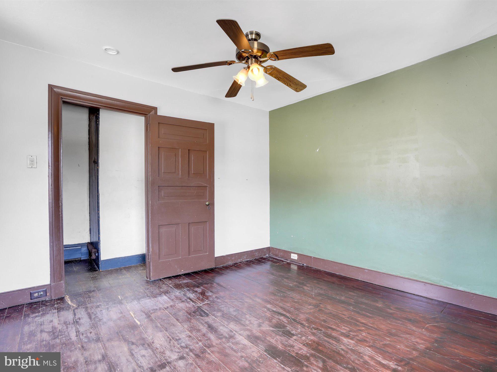 WAKEFIELD - Residential