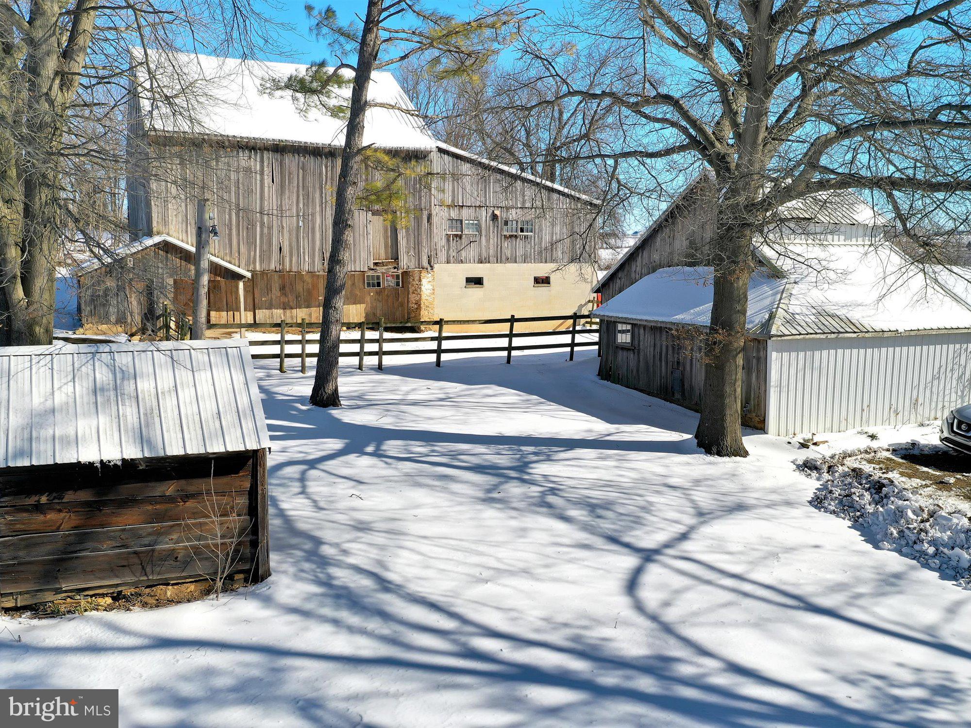 WAKEFIELD - Residential