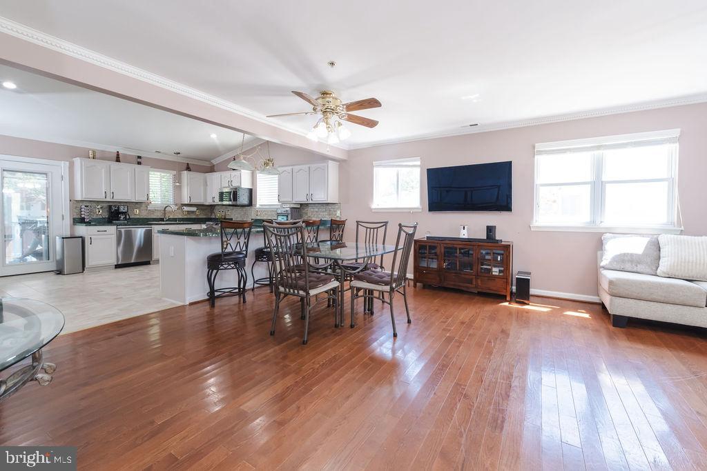 FAIRLAWN - Residential