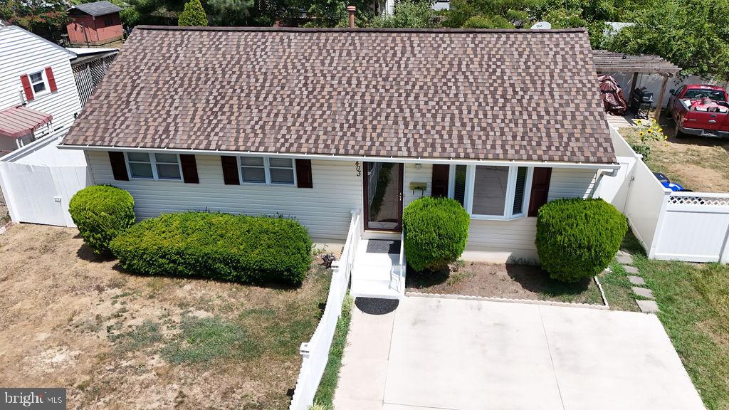 FAIRLAWN - Residential