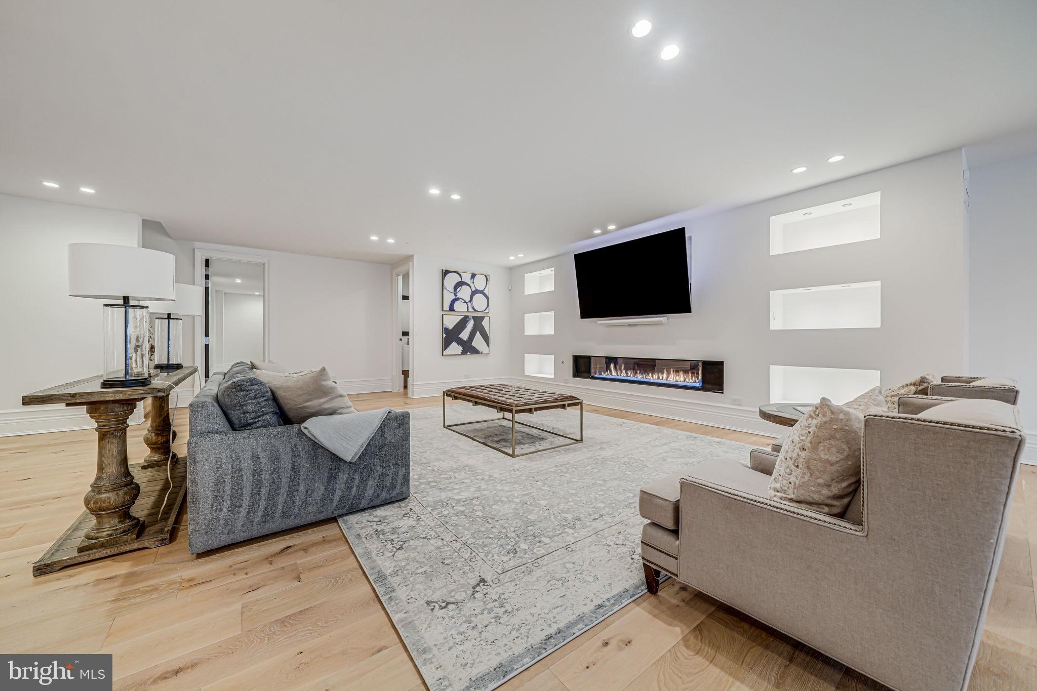 GRANT AT WILLOWSFORD - Residential