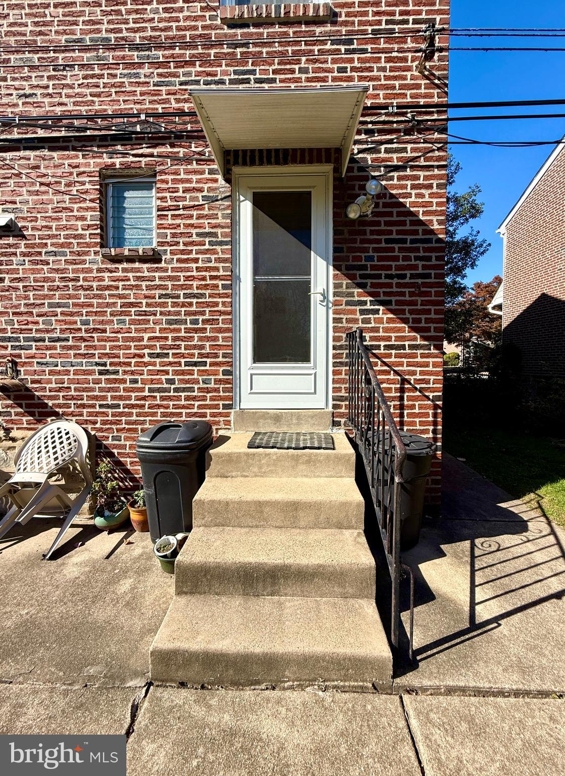 FOX CHASE - Residential