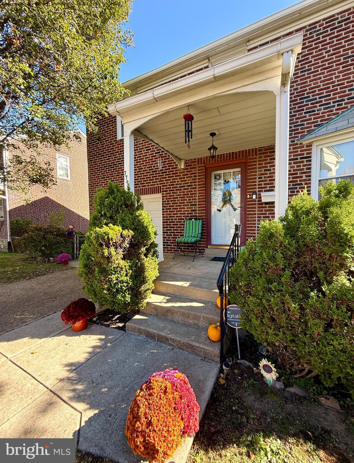 FOX CHASE - Residential