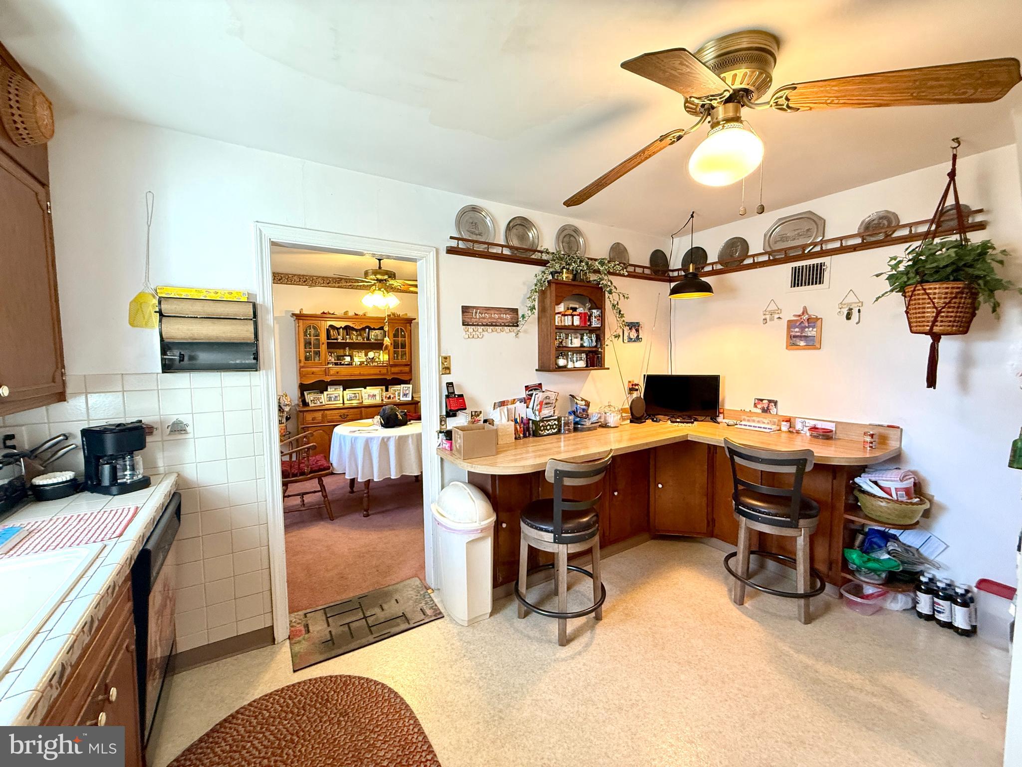 FOX CHASE - Residential