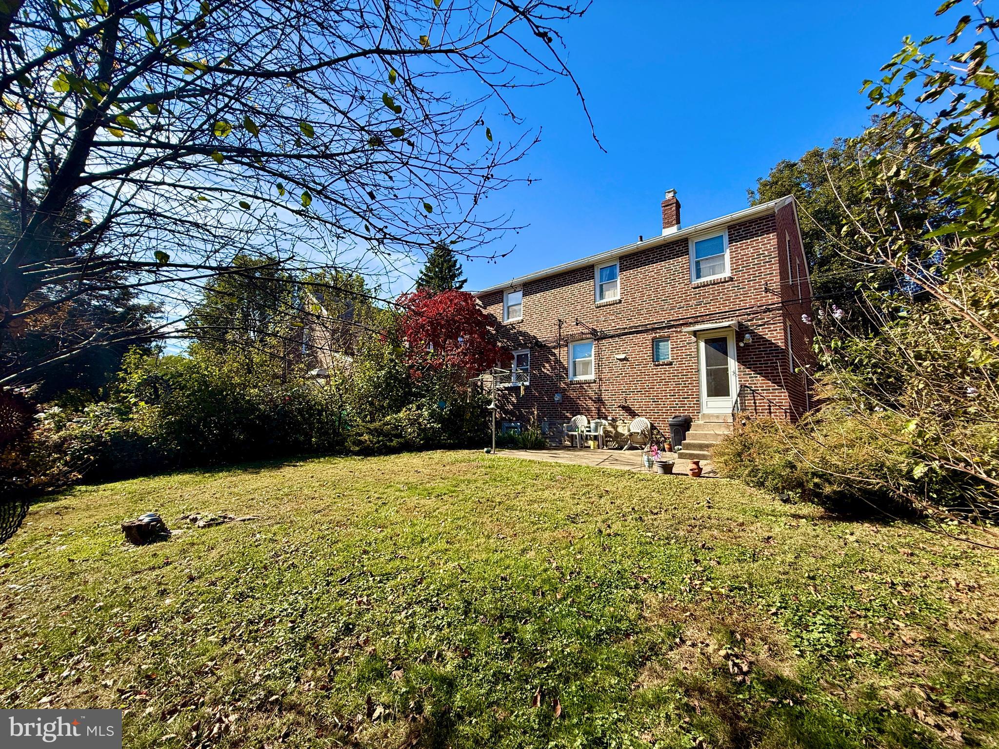 FOX CHASE - Residential